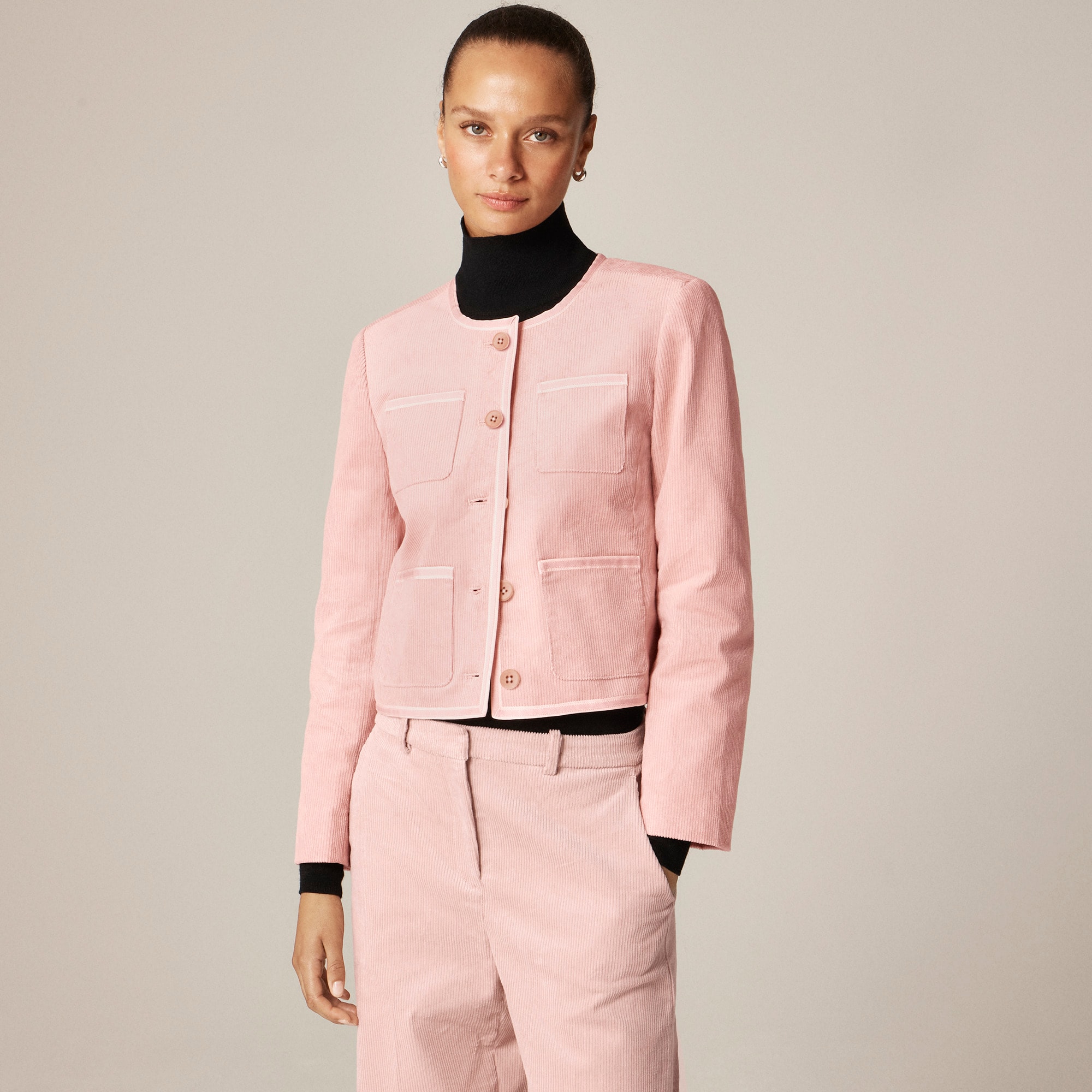 Patch-pocket lady jacket in stretch corduroy