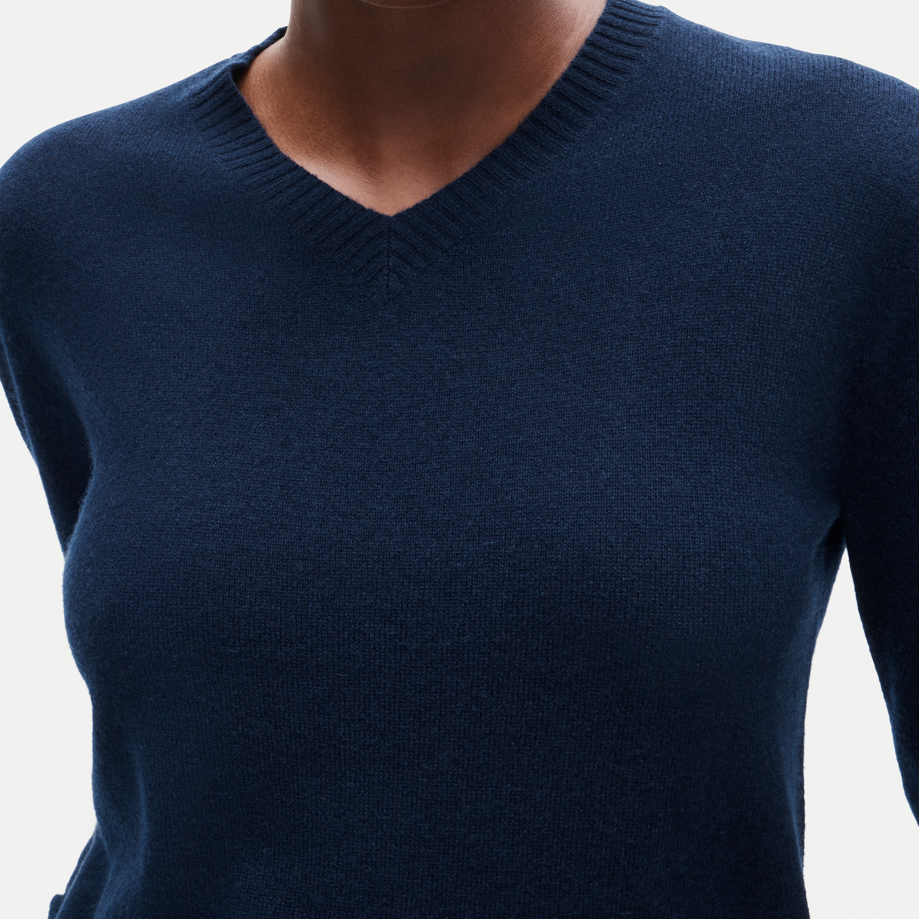 Cashmere high V-neck sweater