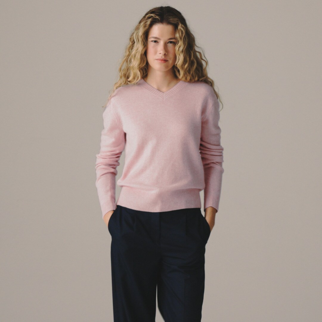 Cashmere high V-neck sweater