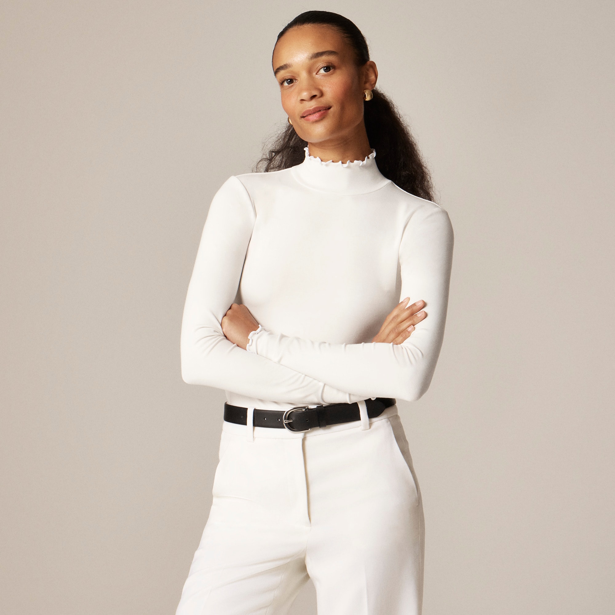  Refined rib lettuce-trim turtleneck