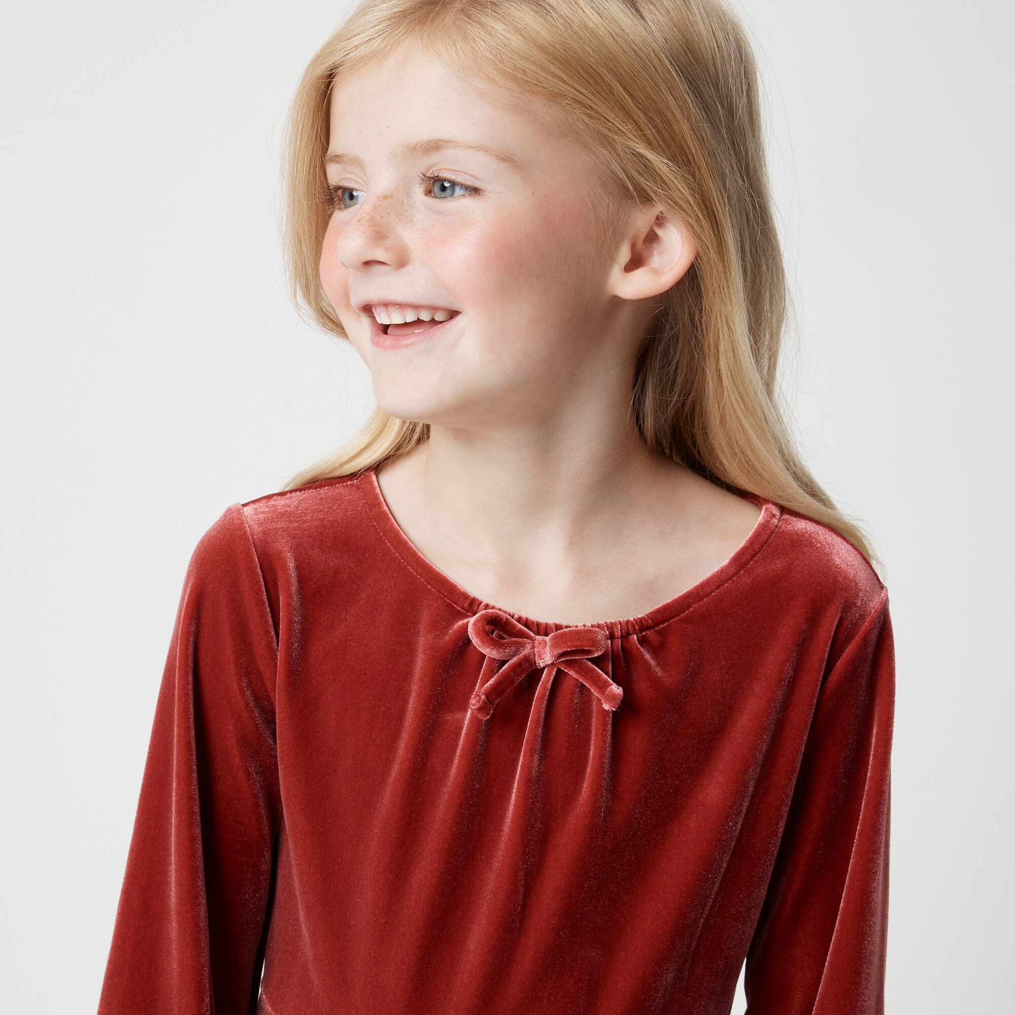 Girls' long-sleeve velvet dress