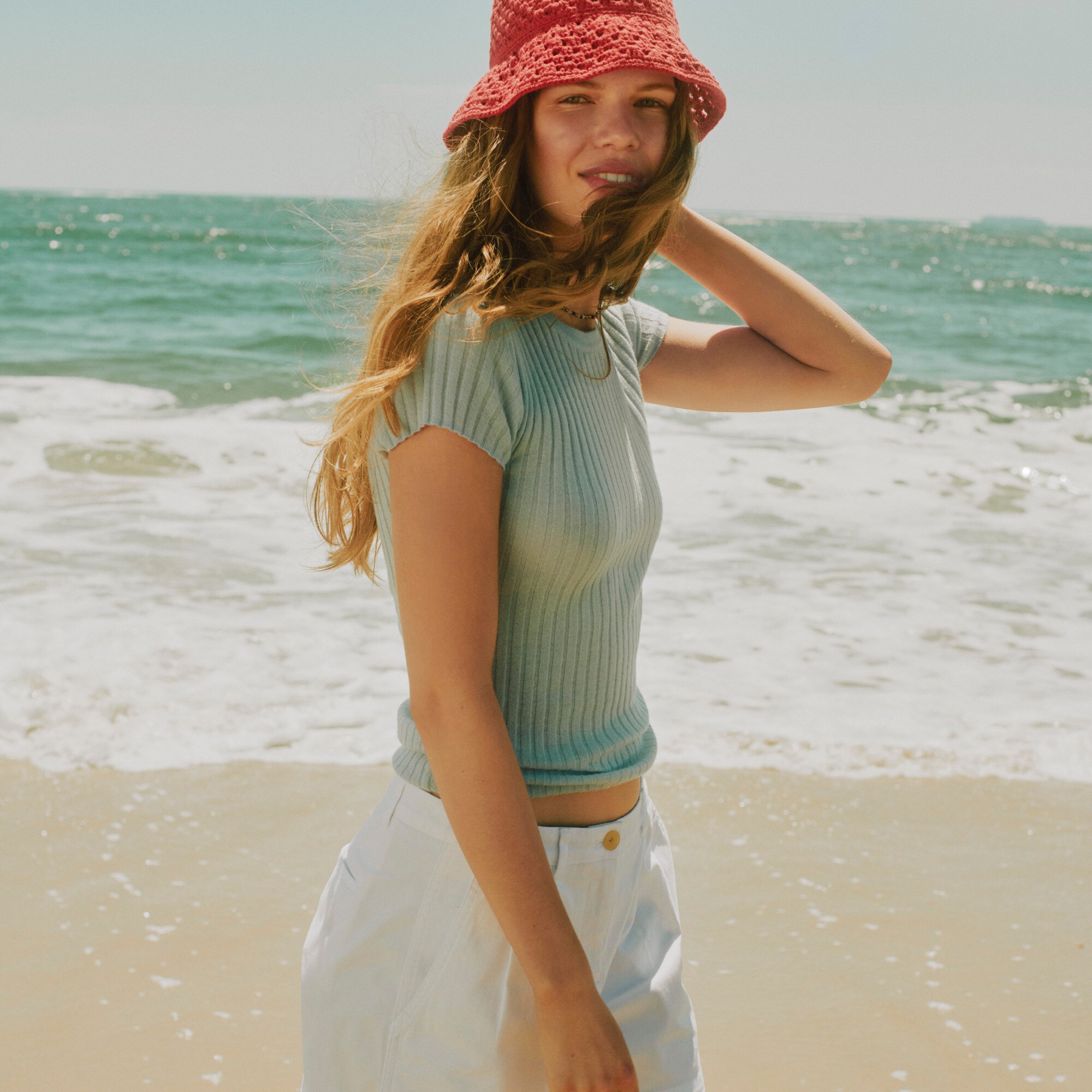 New ribbed featherweight cashmere T-shirt