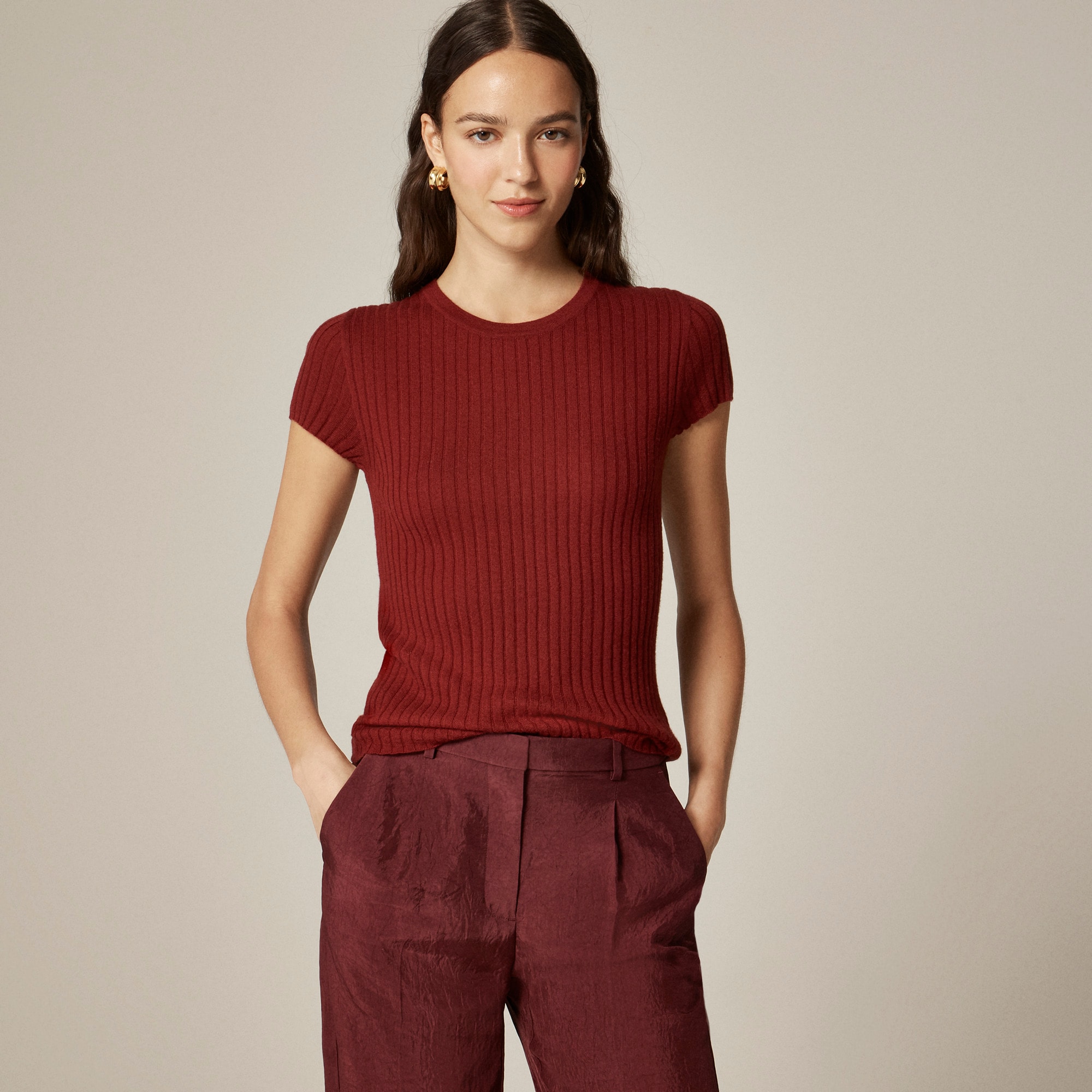 New ribbed featherweight cashmere T-shirt