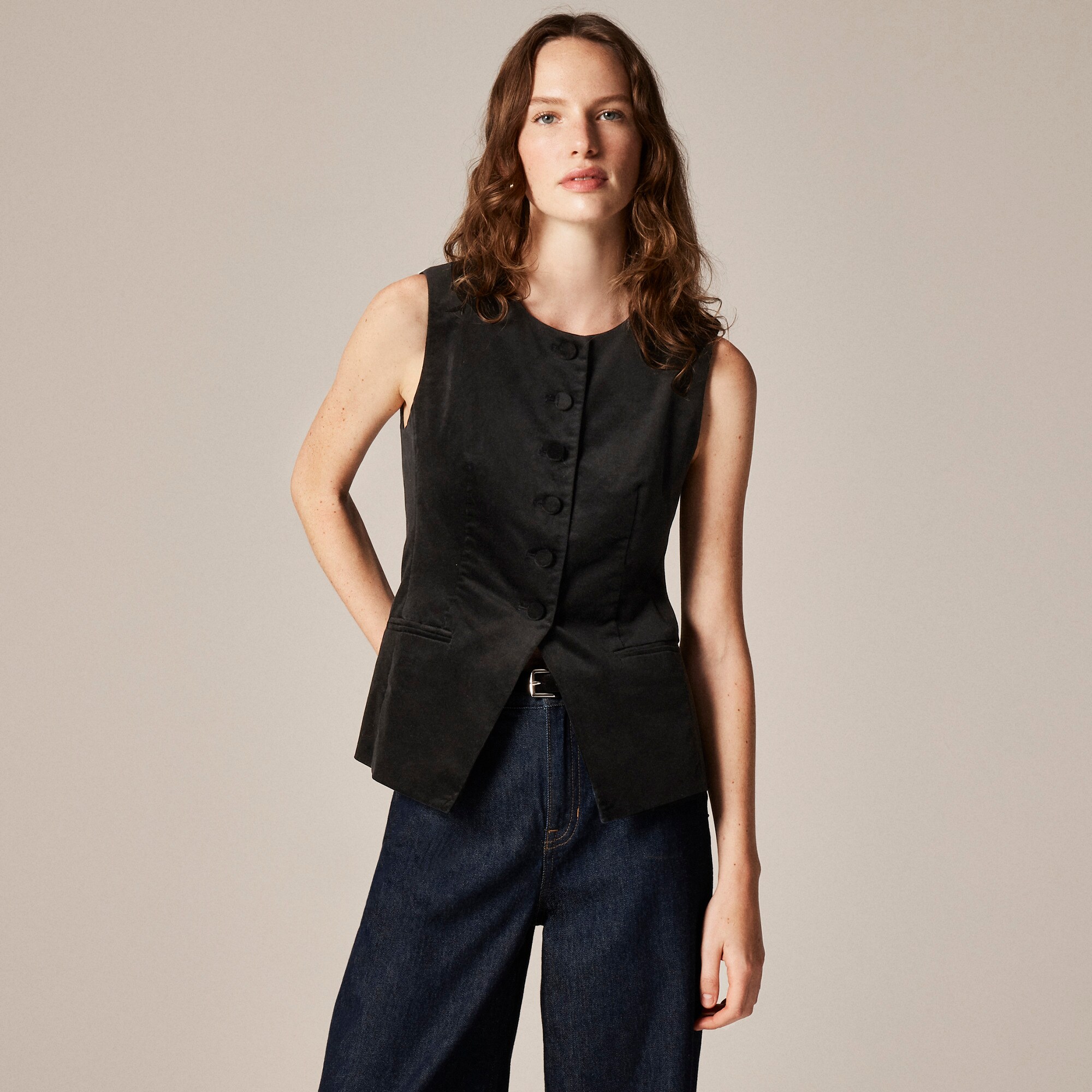 Essential cutaway vest top in velvet