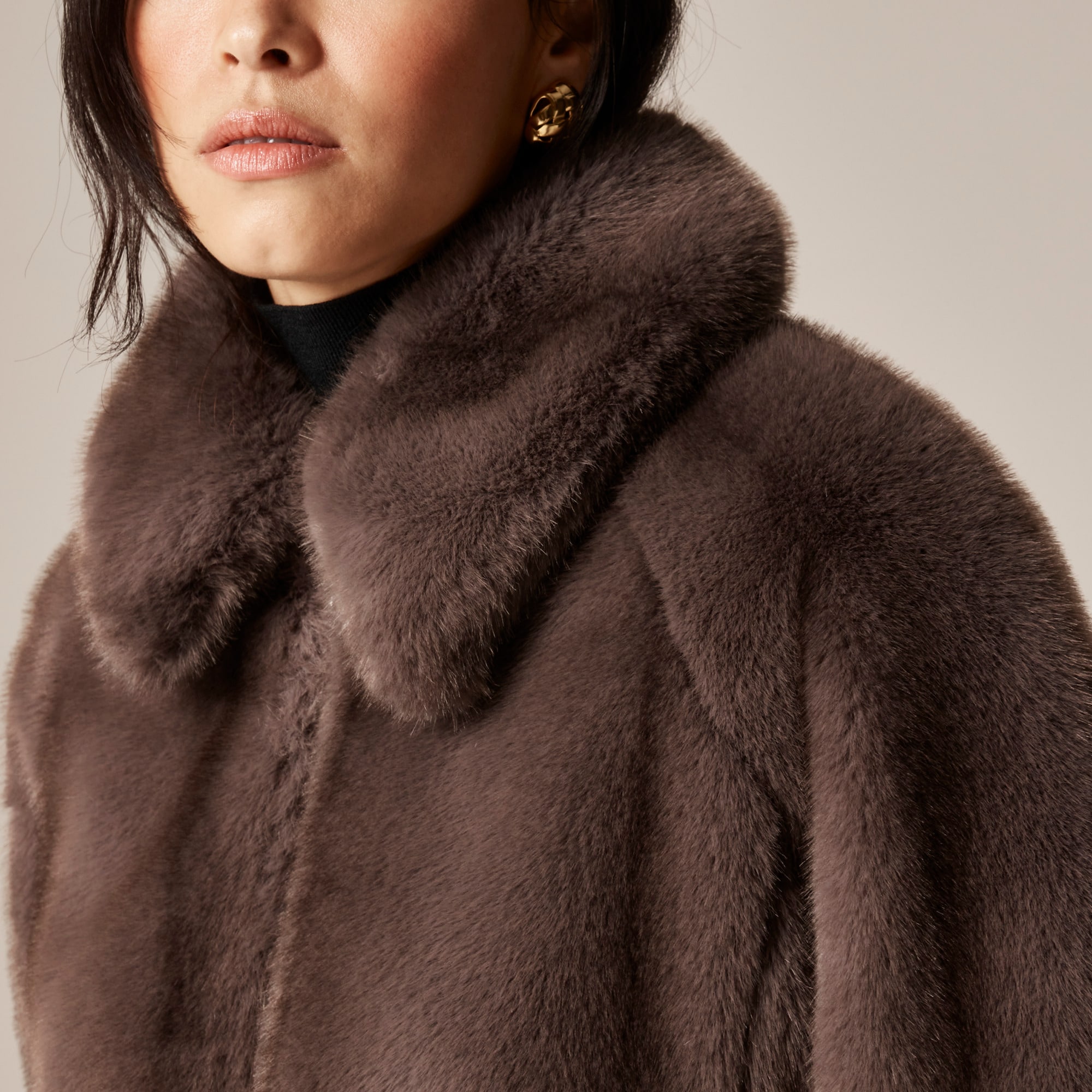 Zip-up jacket in faux fur