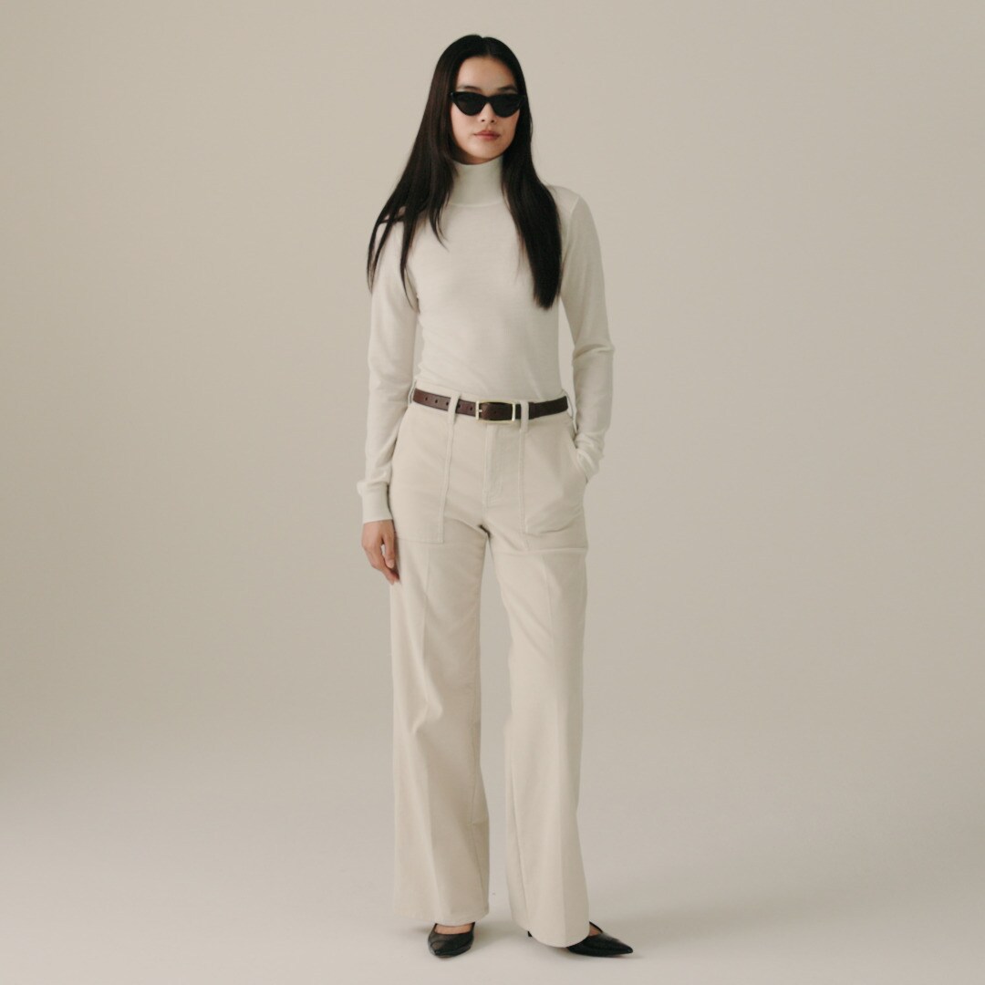 Camp-pocket wide-leg pant in stretch corduroy