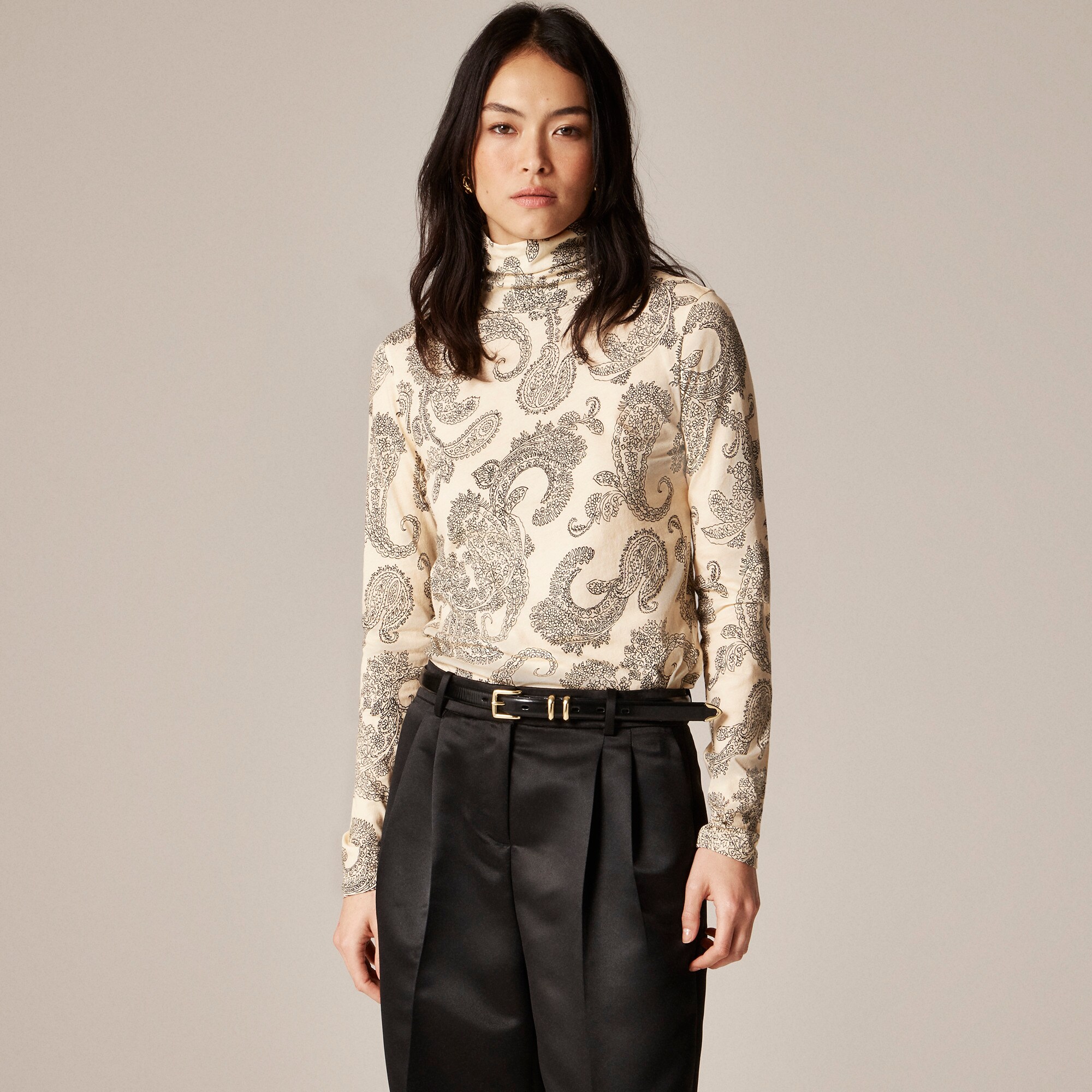  Feather jersey turtleneck in paisley