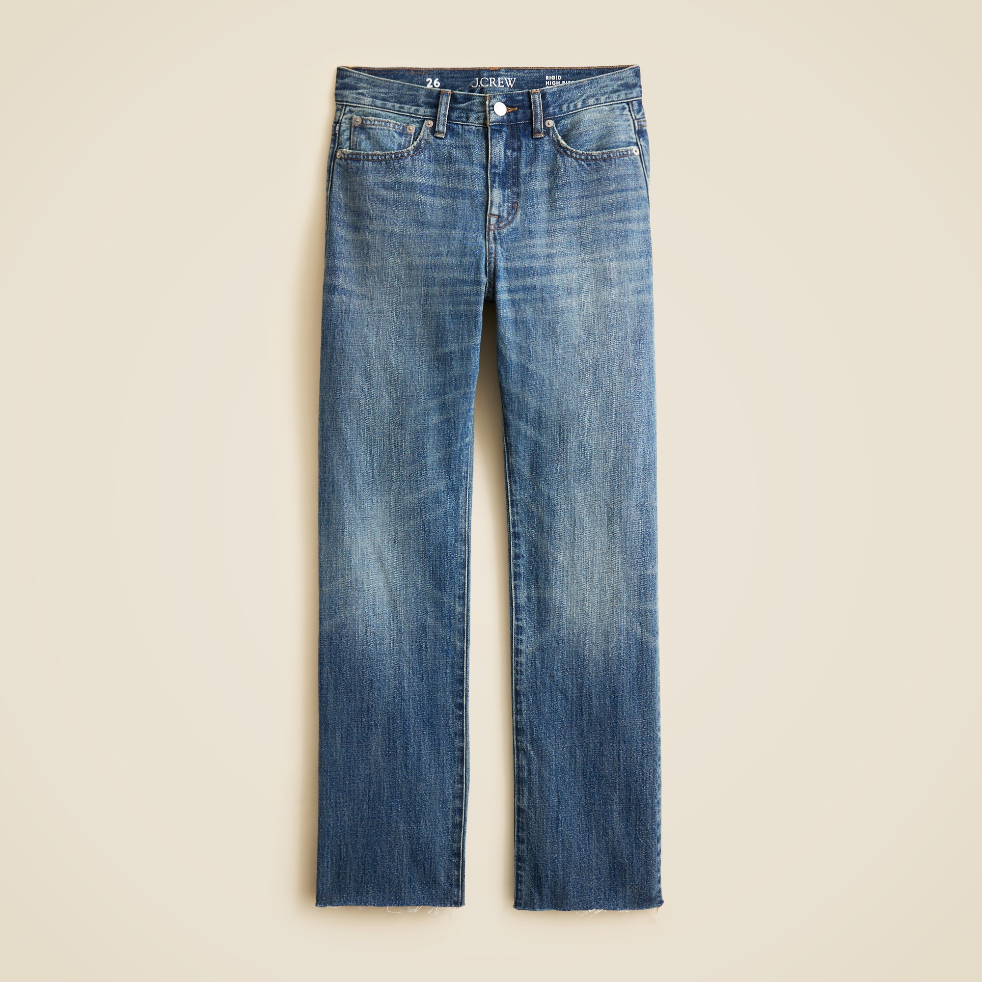 Nipped straight jean in rigid