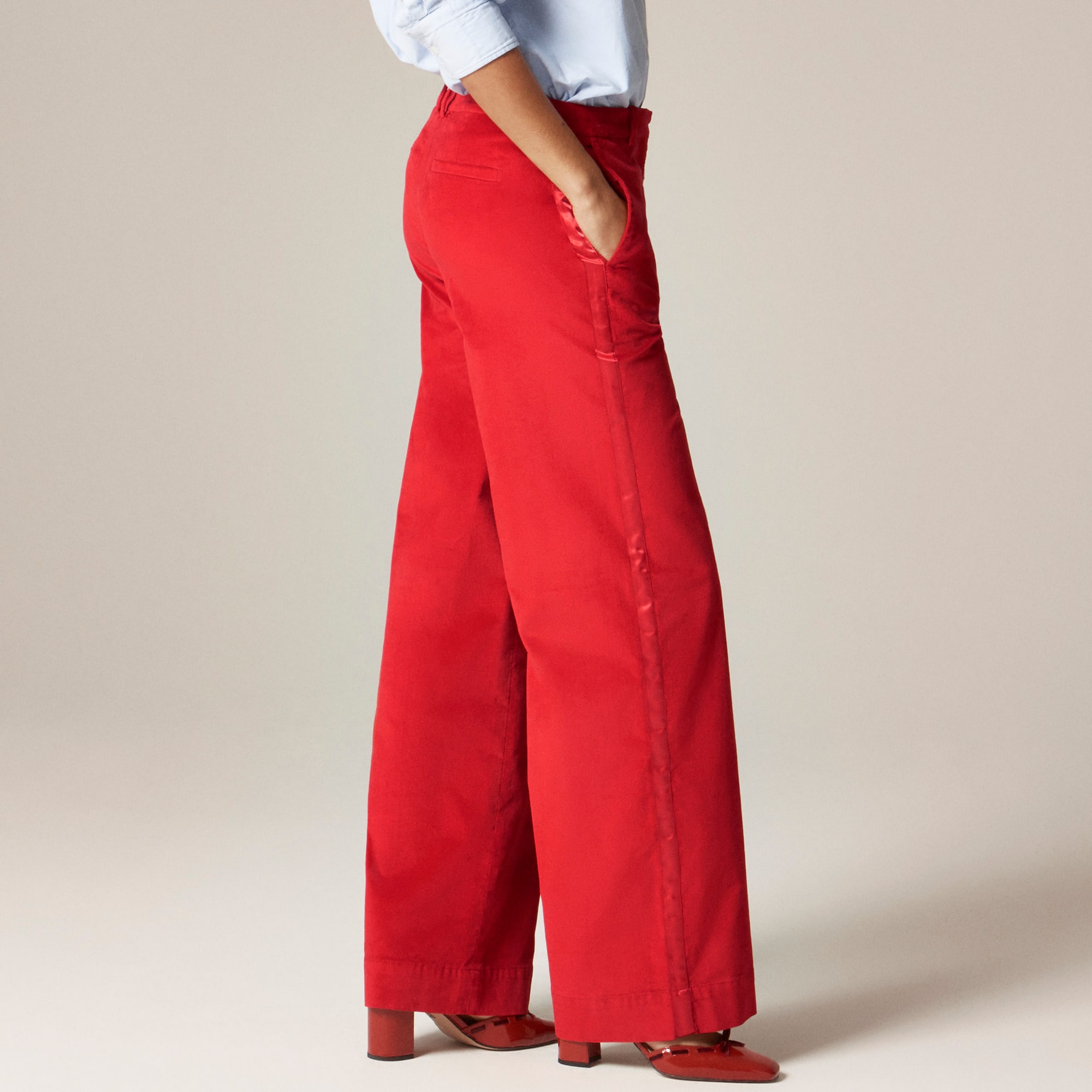 Wide-leg trouser with satin stripe in washed velvet