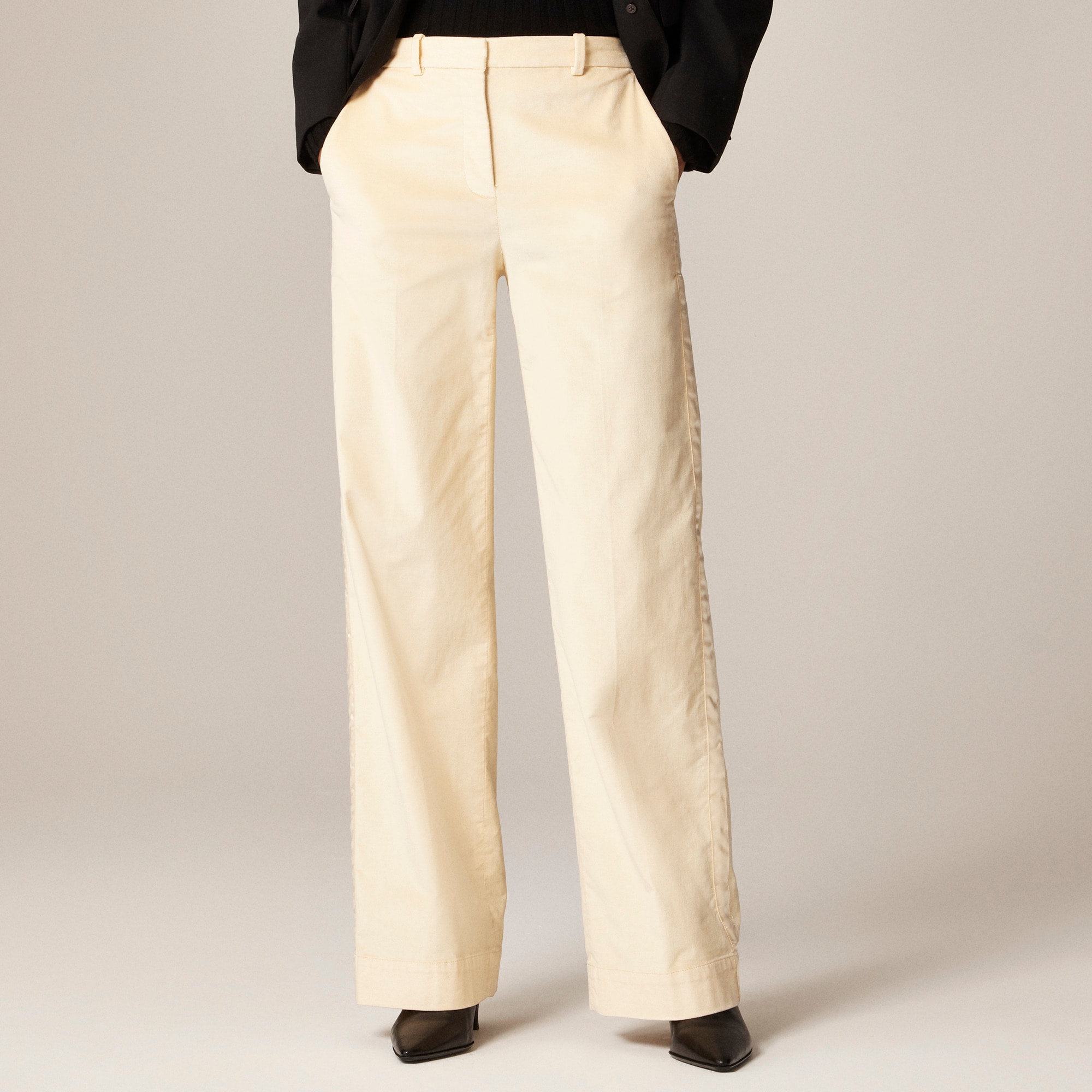 Wide-leg trouser with satin stripe in washed velvet