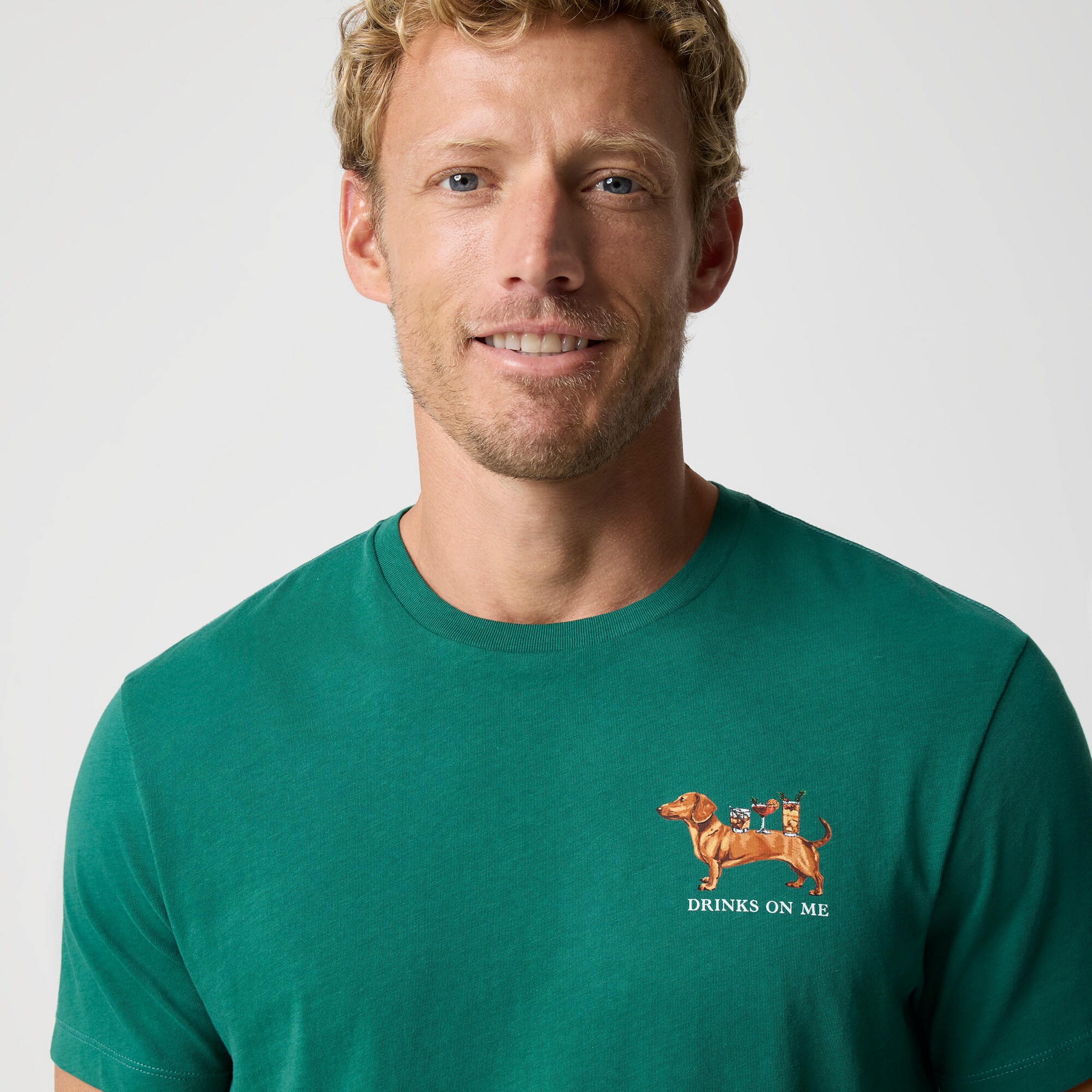 "Drinks on me" dachshund graphic tee