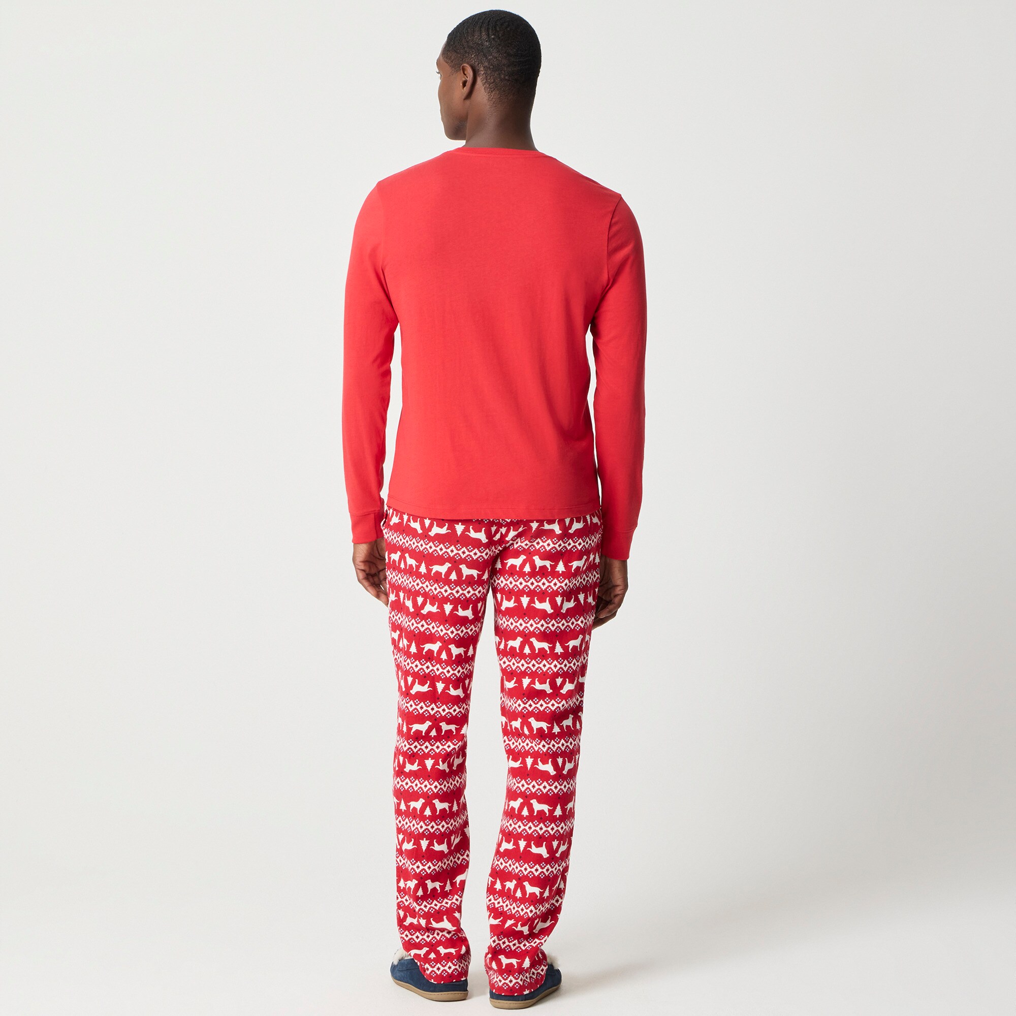 Long-sleeve "Sleigh all day" graphic tee