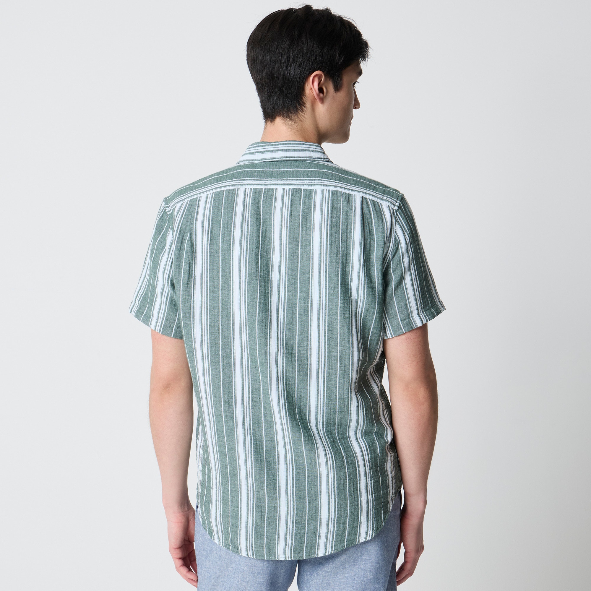 Short-sleeve gauze shirt