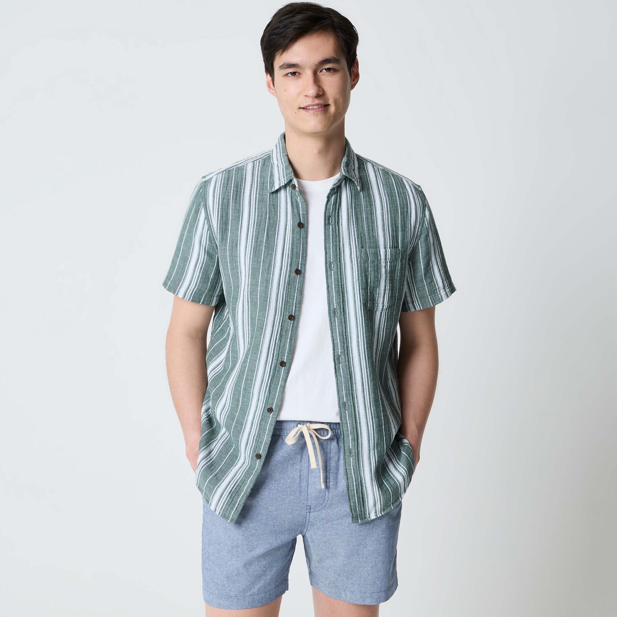 Short-sleeve gauze shirt