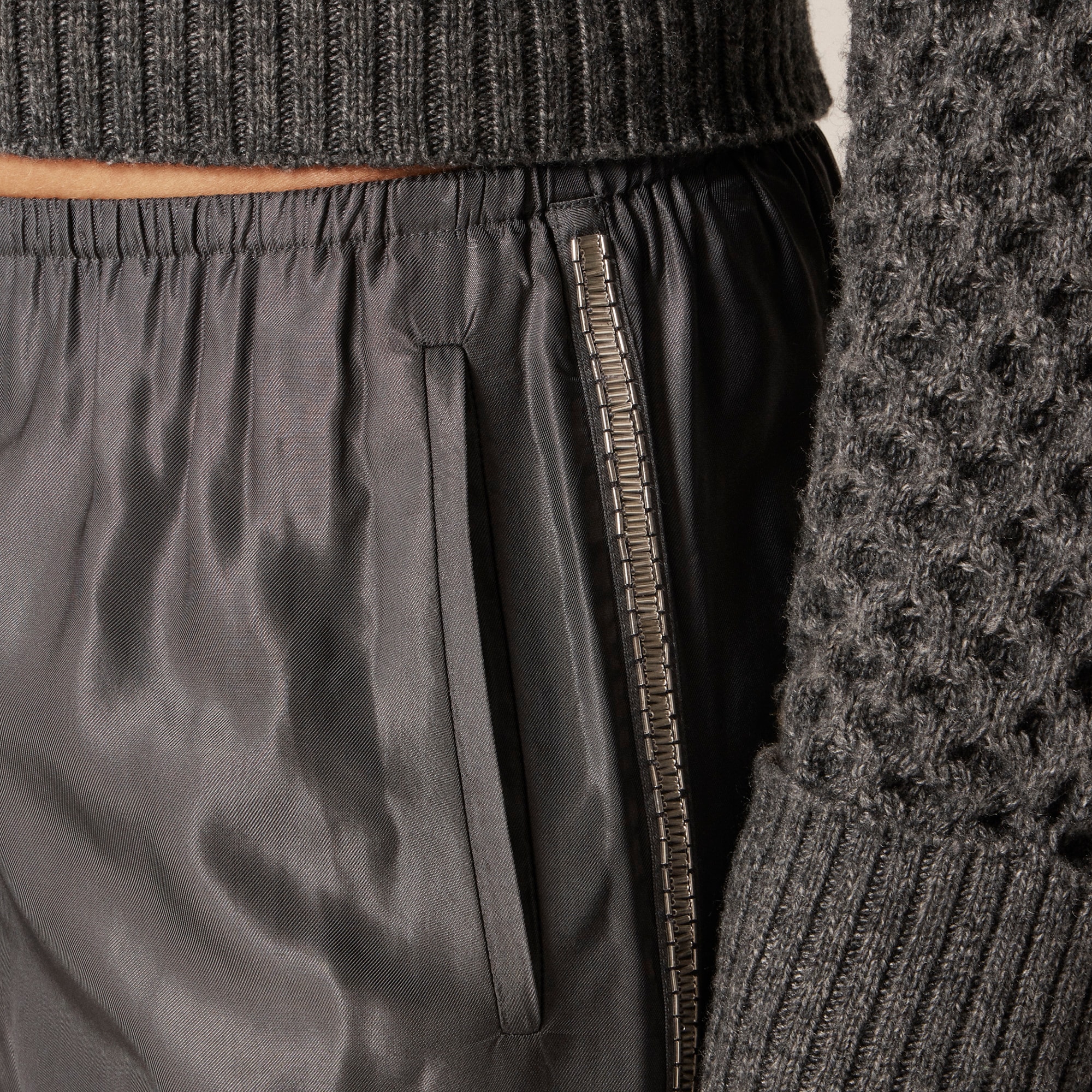 Cosmo pant in viscose twill with embellished side stripe