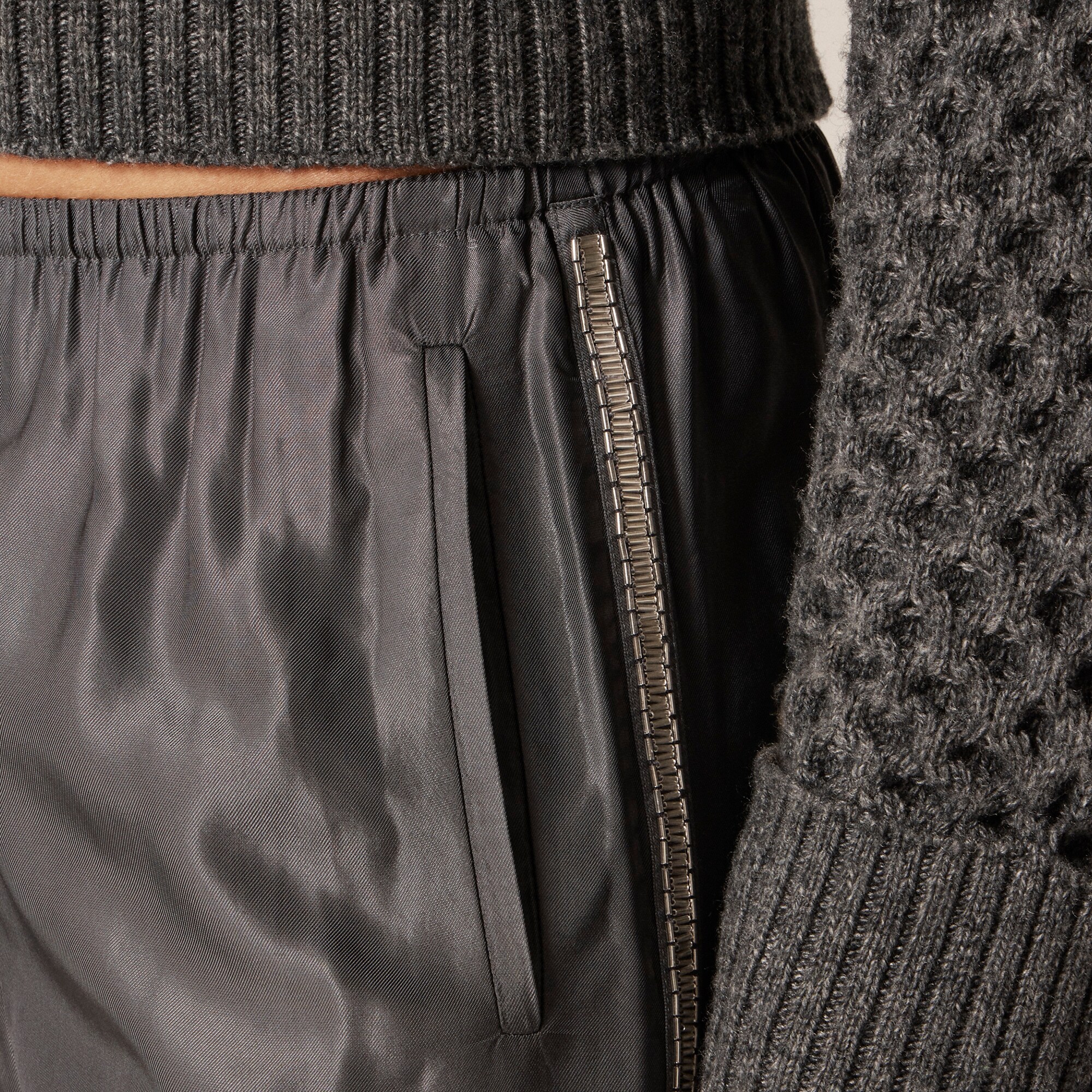 Cosmo pant in viscose twill with embellished side stripe