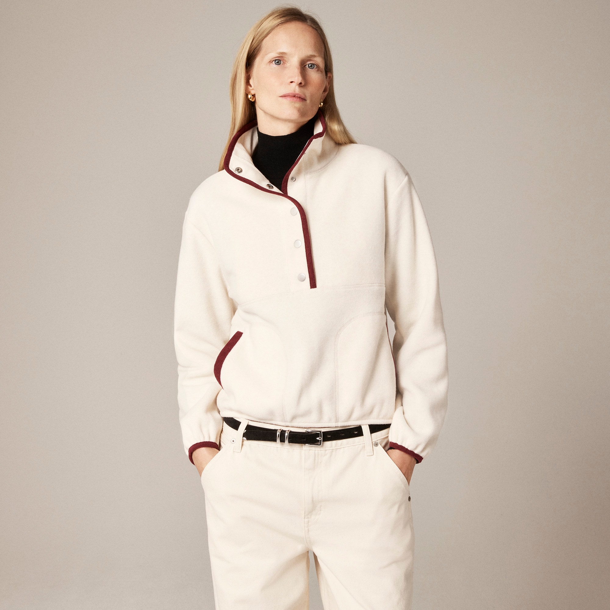  Warm-up fleece pullover
