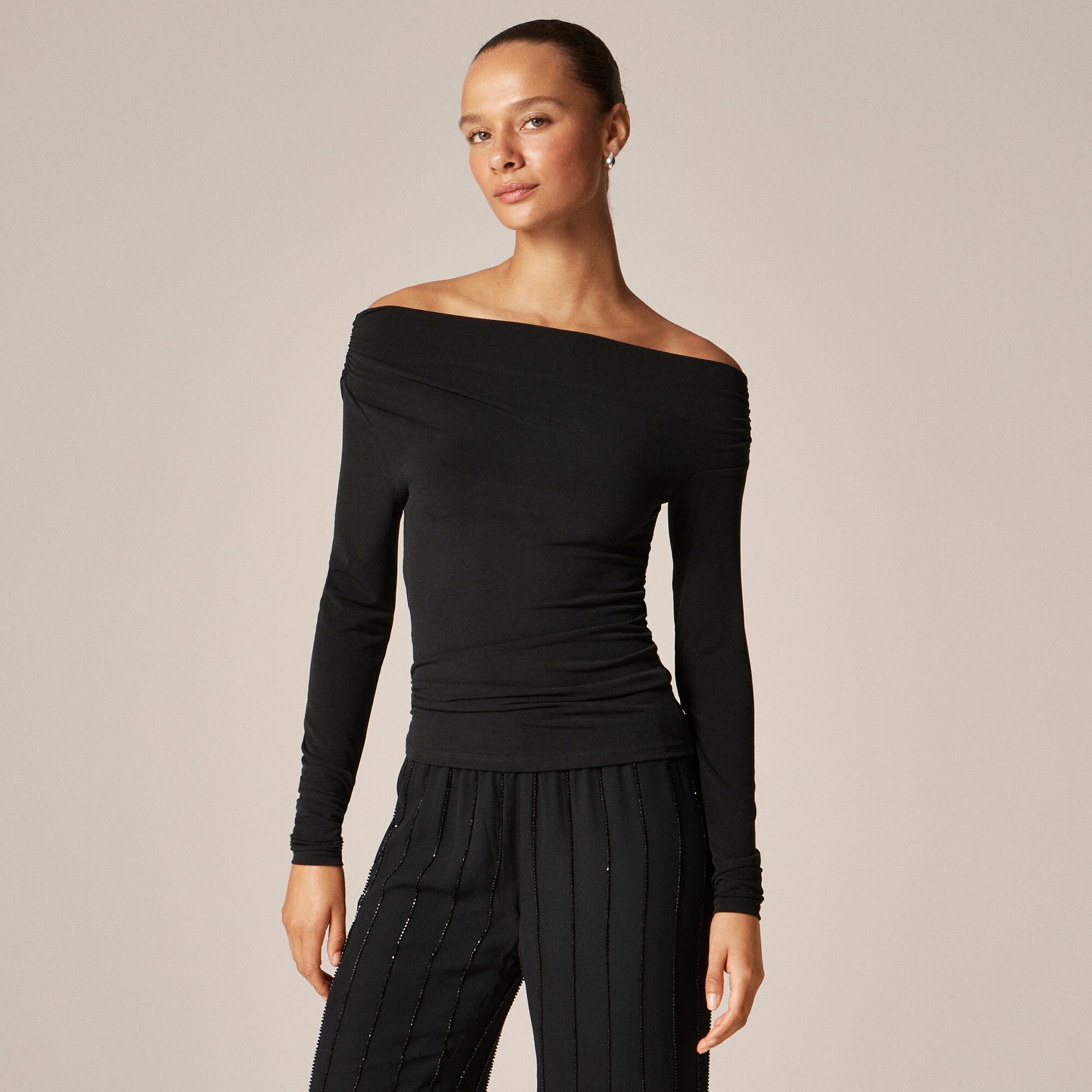  Matte jersey drapey off-the-shoulder top
