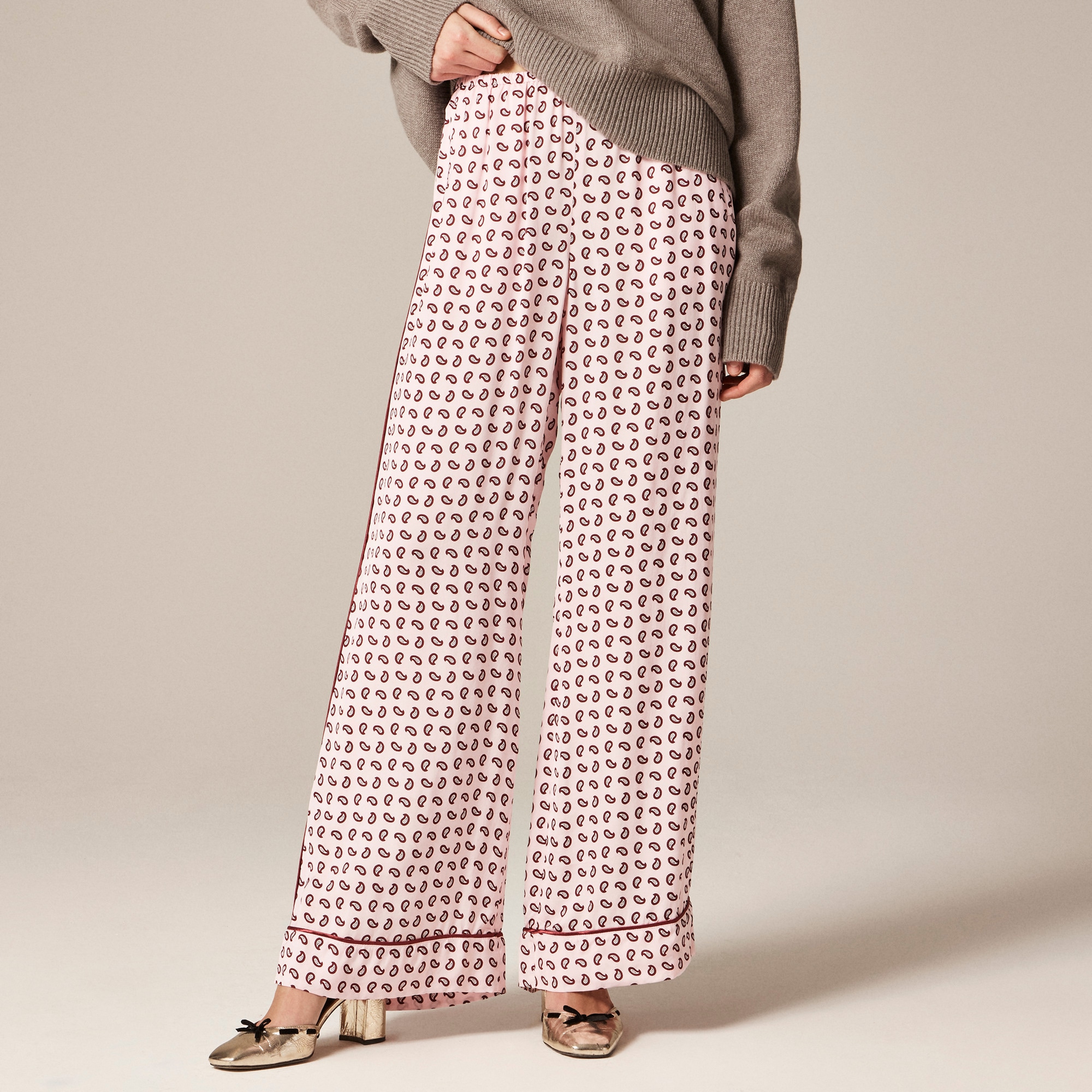 Cosmo cuffed pant in paisley print