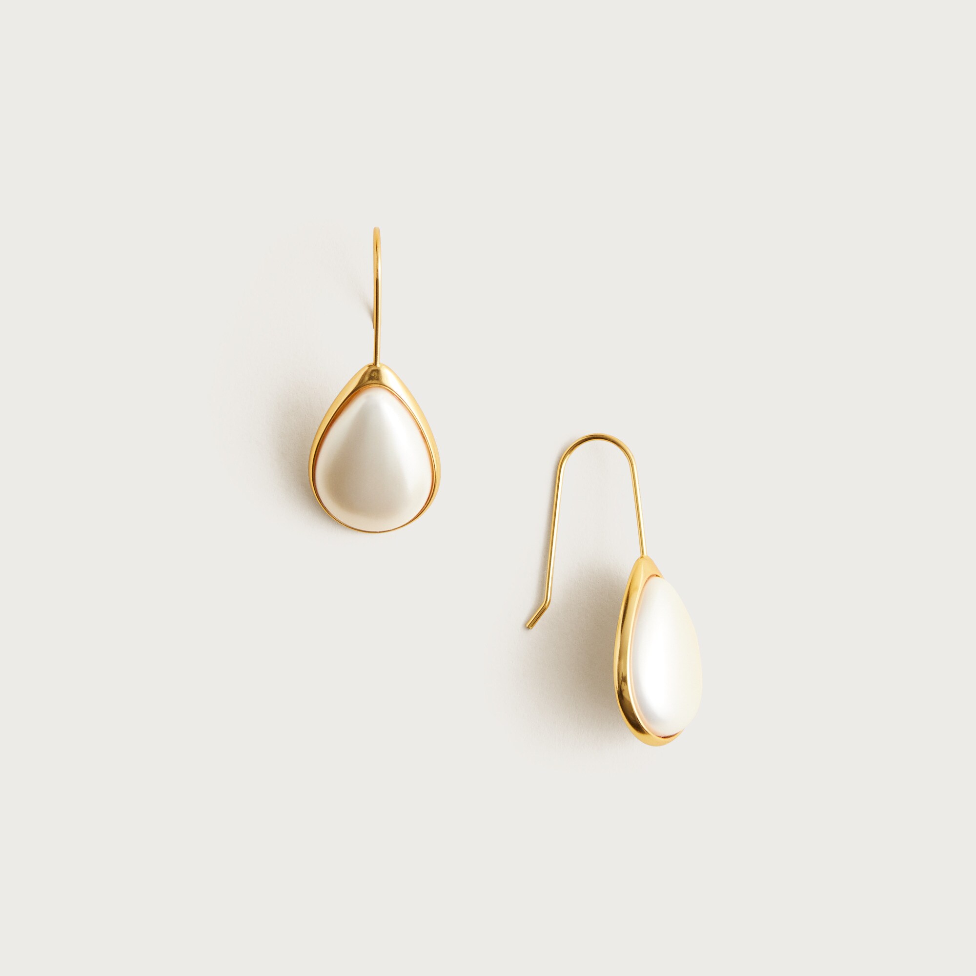  Stone teardrop earrings
