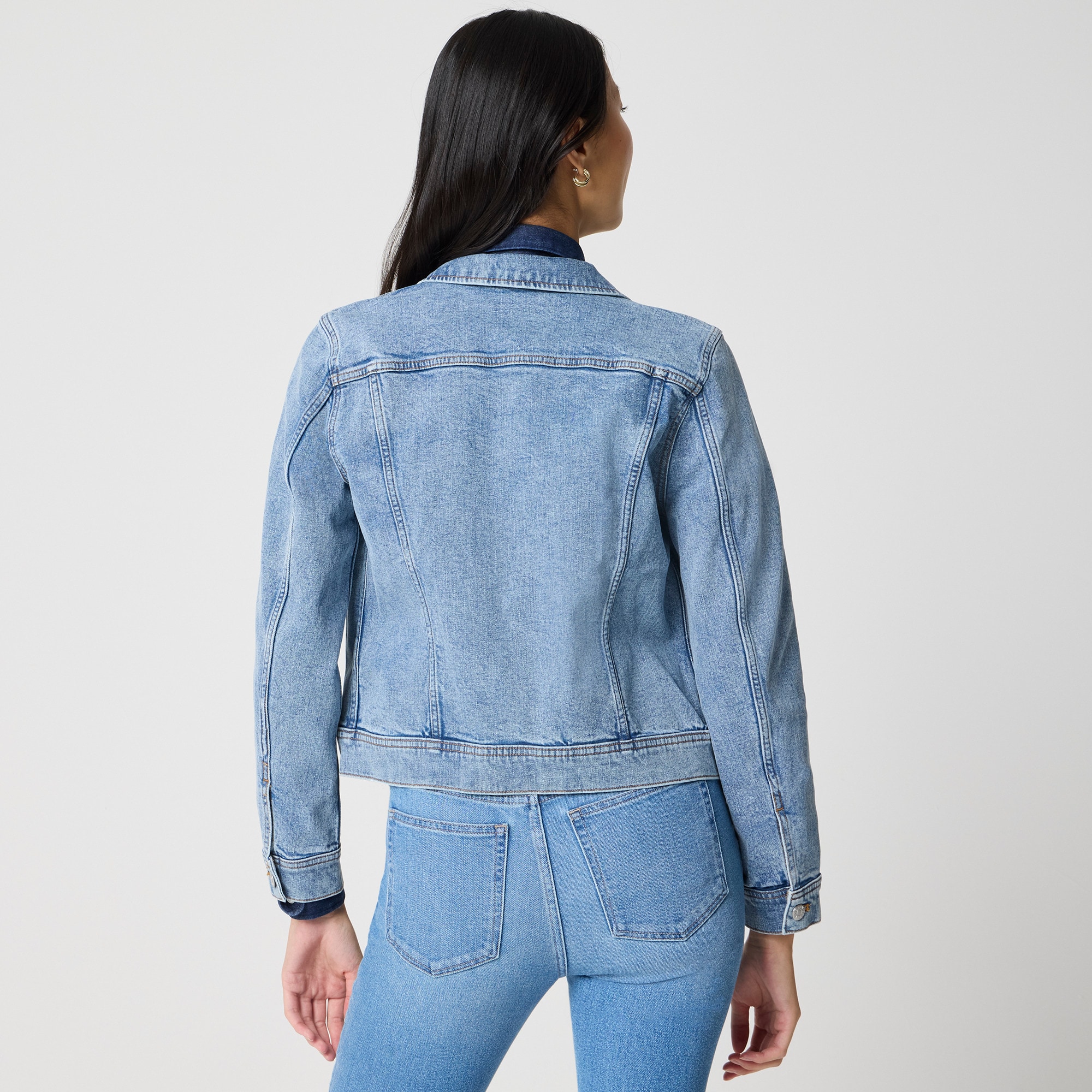 Classic denim jacket - image 3