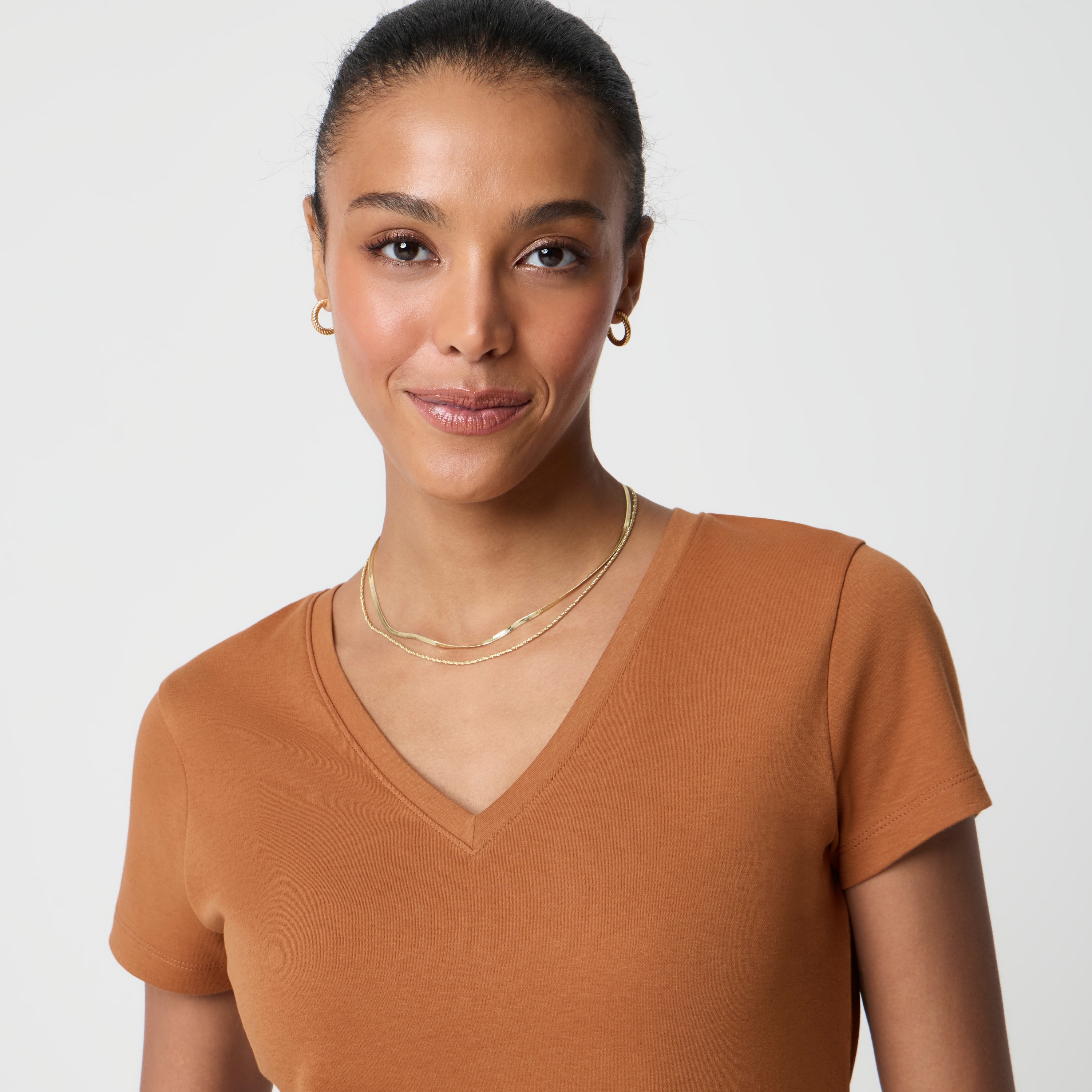 Essential V-neck tee