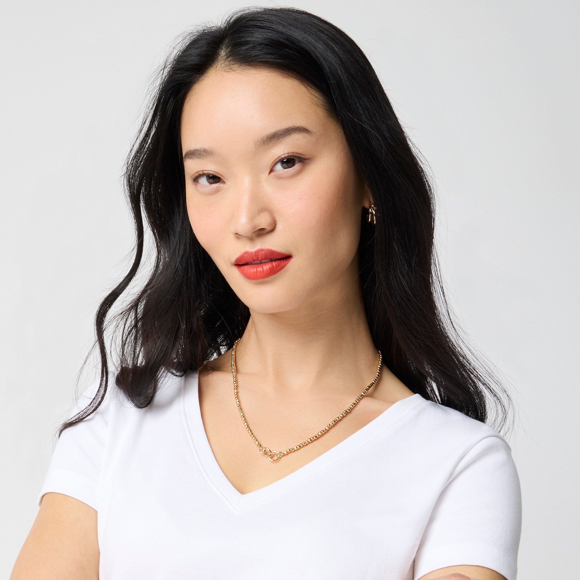 Essential v-neck tee
