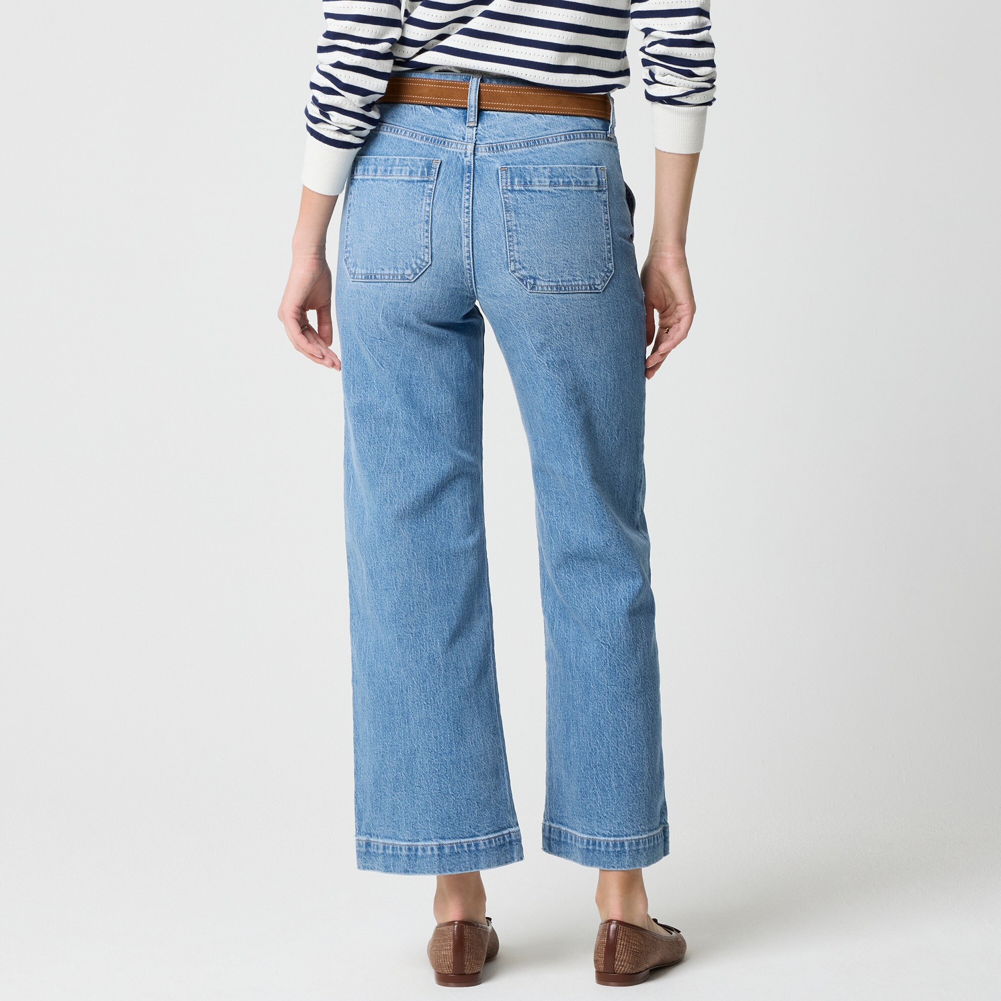 Wide-leg cropped utility-pocket jean in all-day stretch