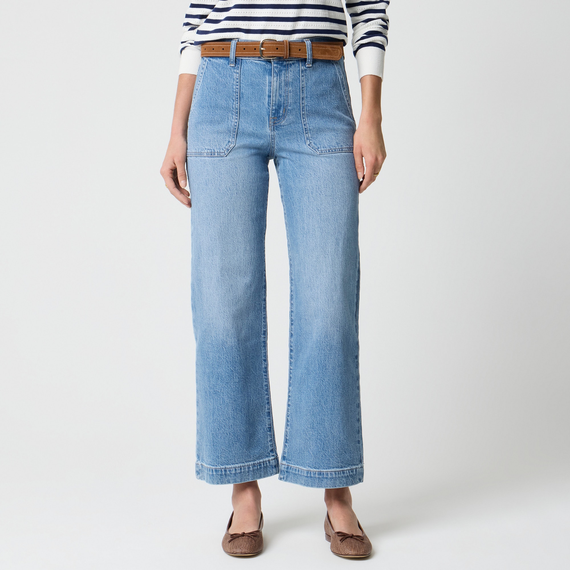 Wide-leg cropped utility-pocket jean all-day stretch