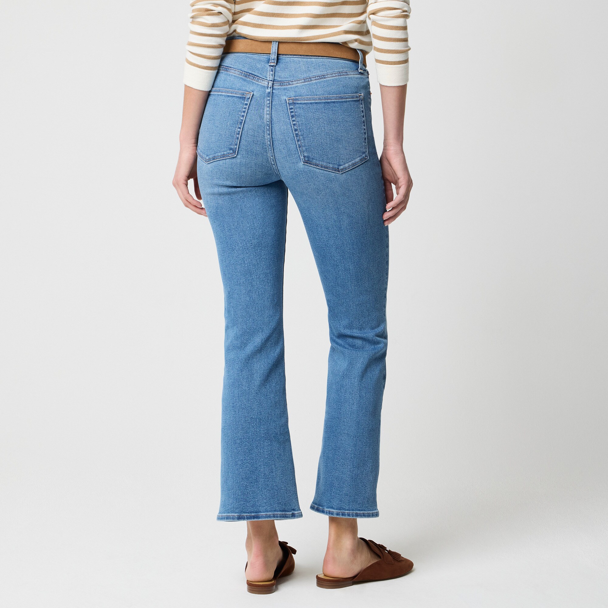 Ankle flare jean in signature stretch+