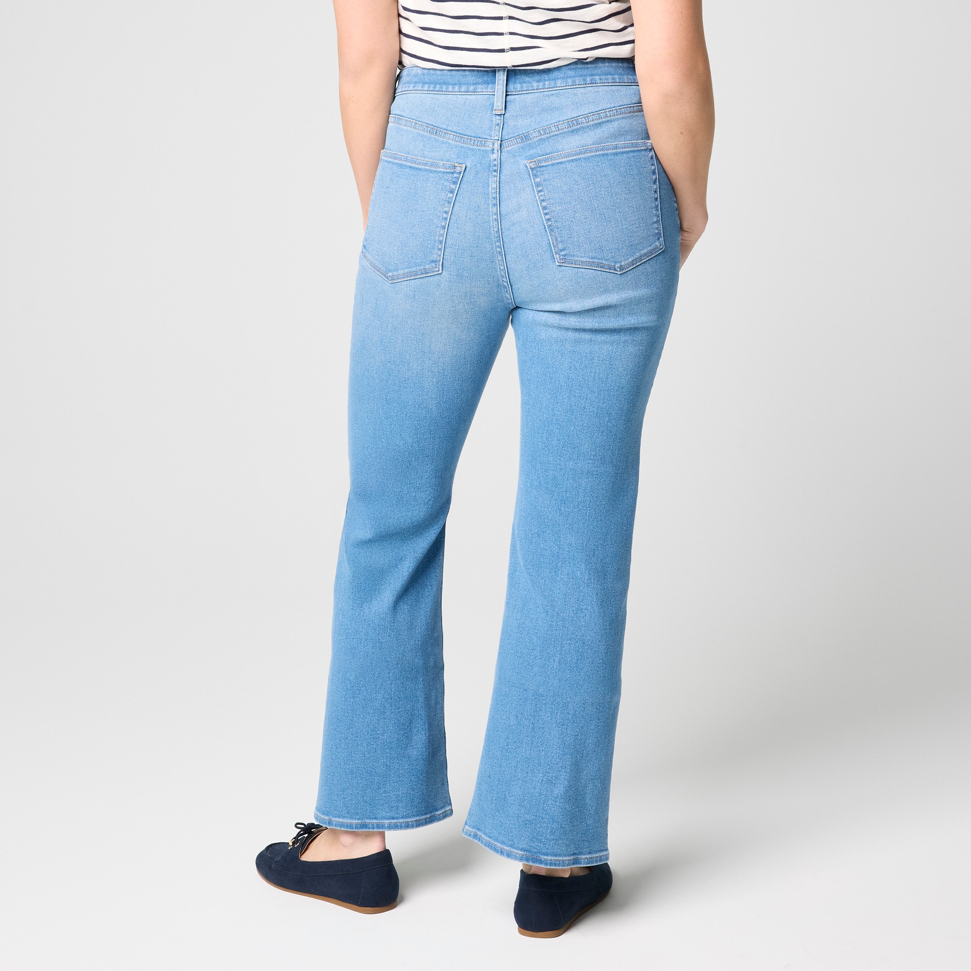 Curvy ankle flare jean in signature stretch+