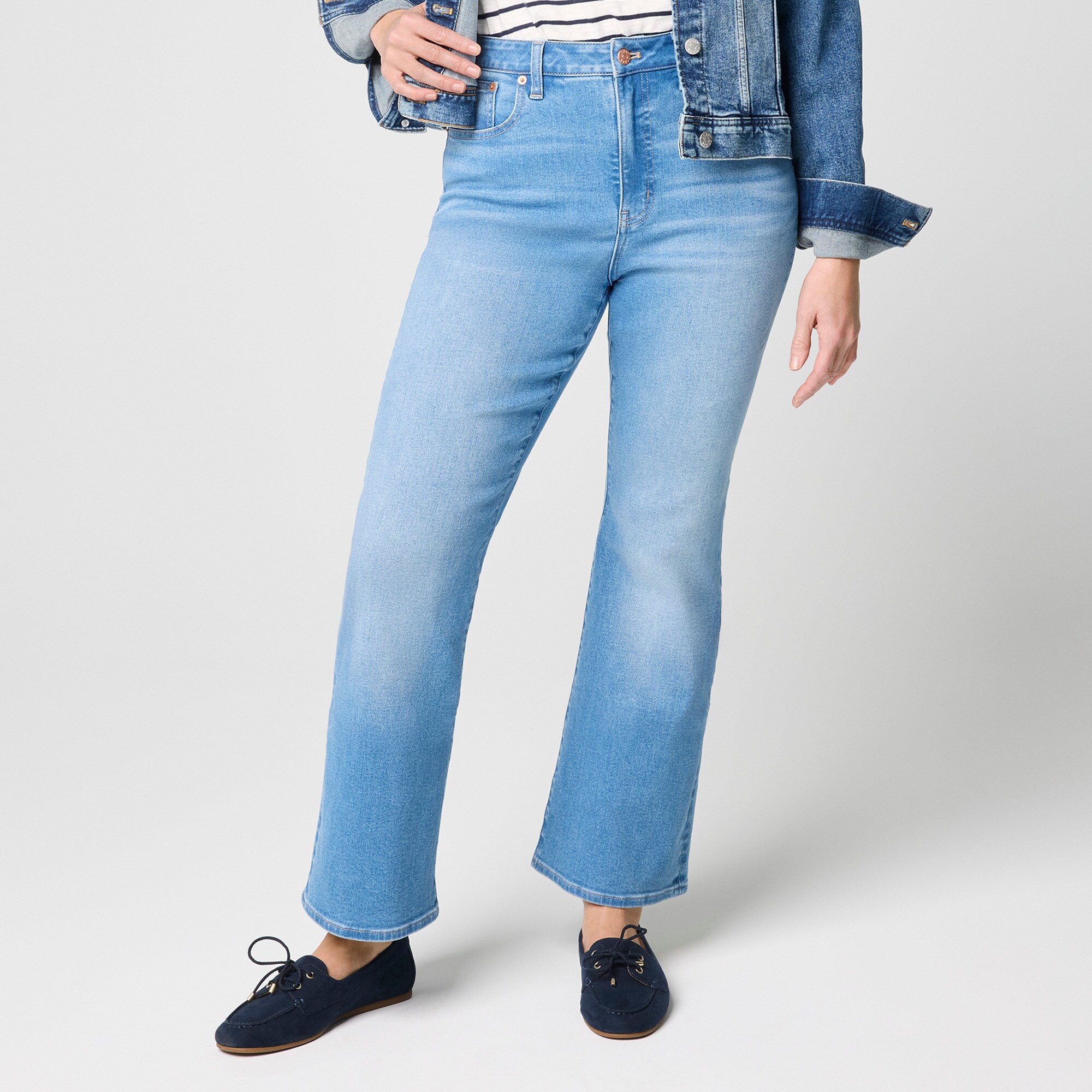 womens Curvy ankle flare jean in signature stretch+