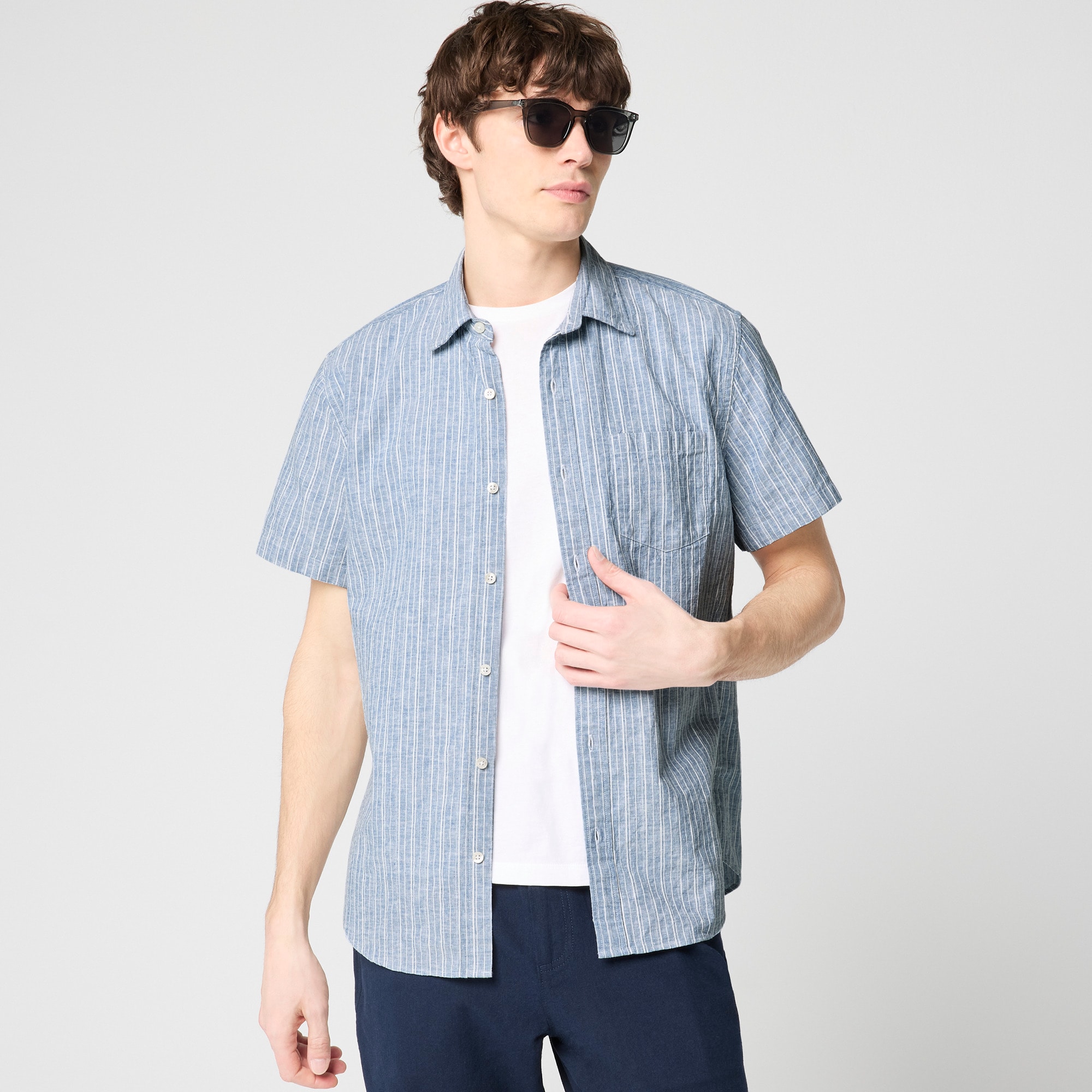 Short-sleeve Dobby Striped Shirt For Men | Factory
