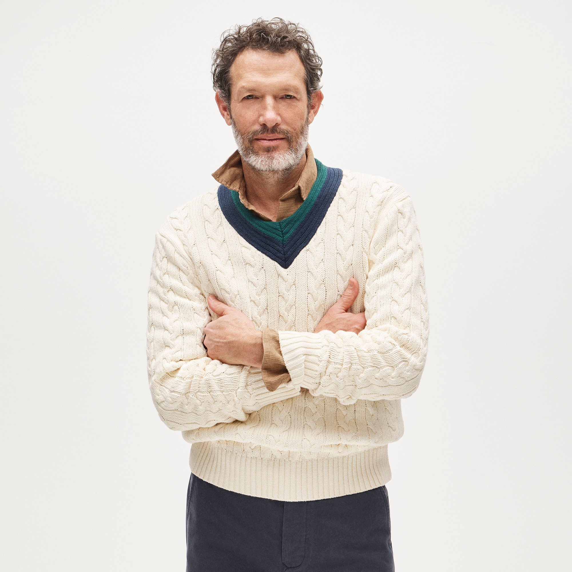 Cable-knit V-neck sweater in cotton