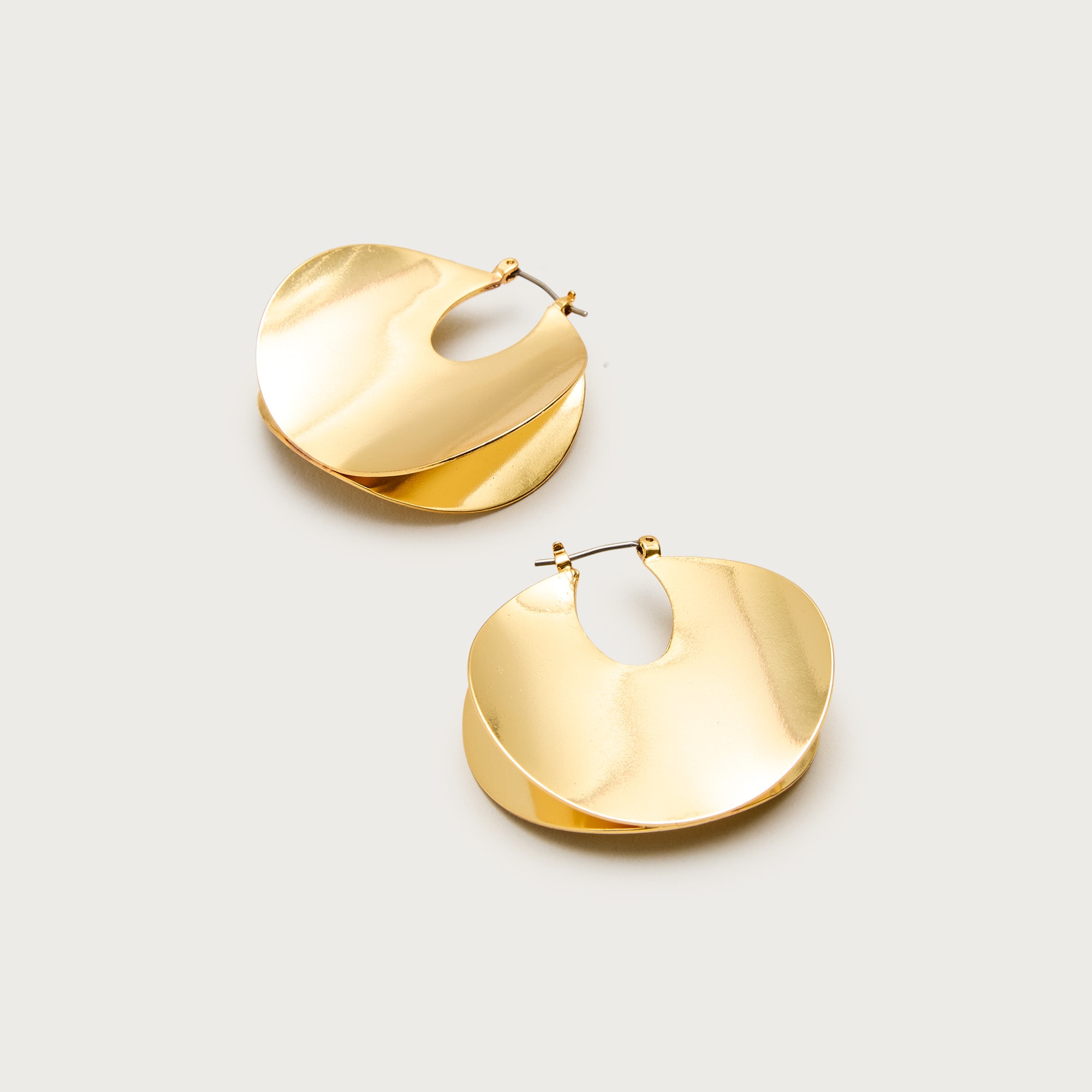 Disc hoop earrings