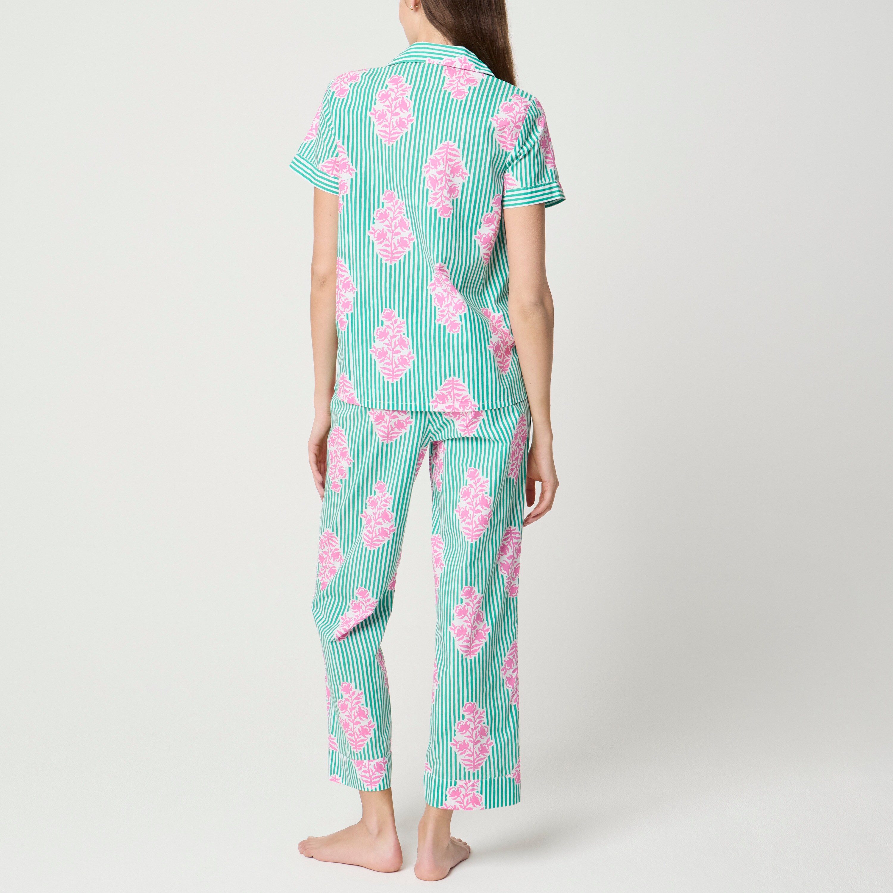 Short-sleeve printed top and pant pajama set