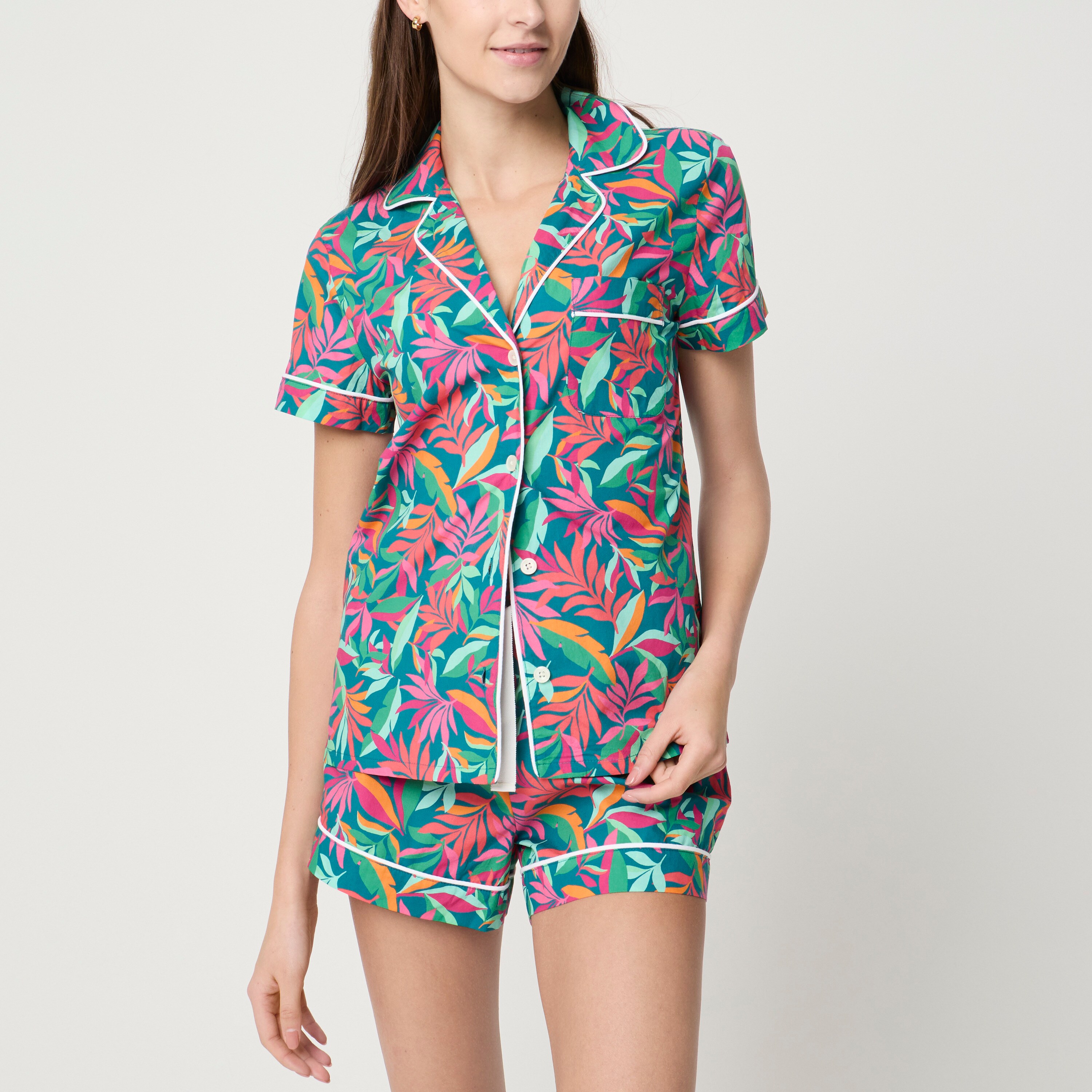 Short-sleeve top and short pajama set