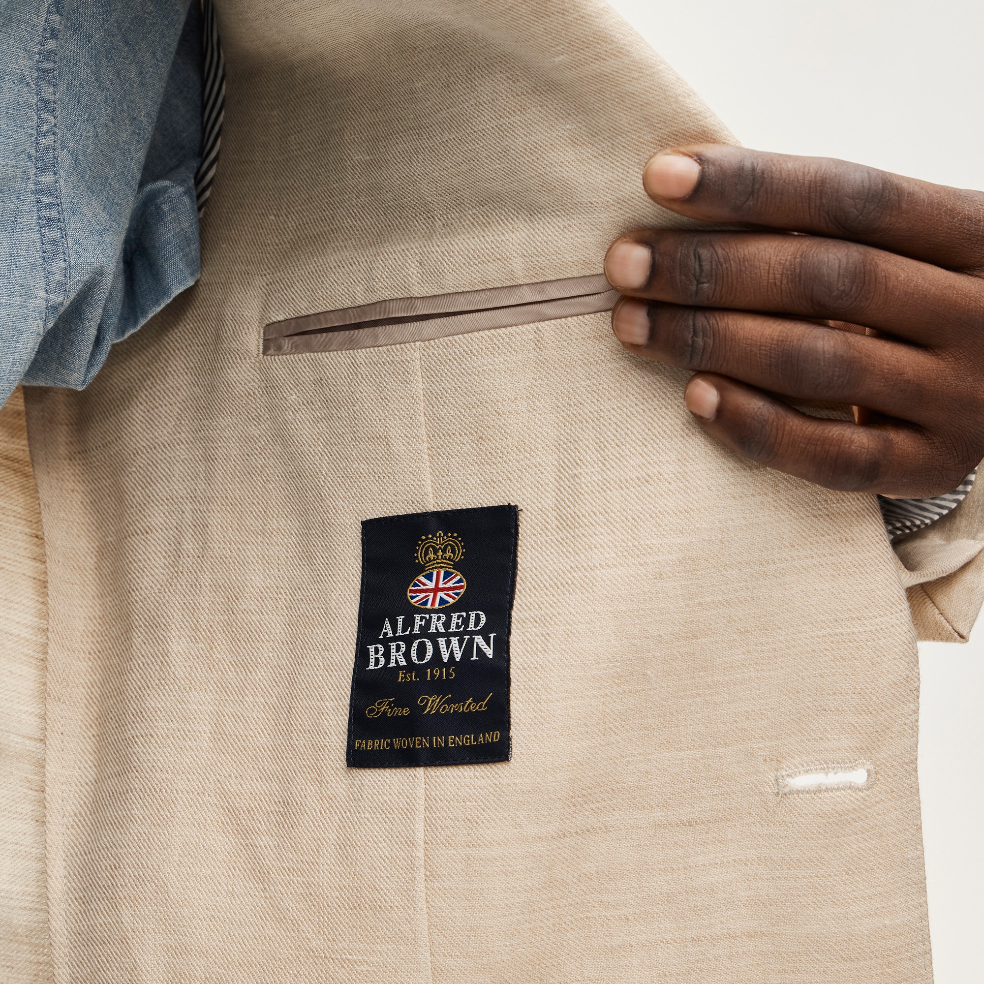 Relaxed-fit suit jacket in English merino wool-linen blend