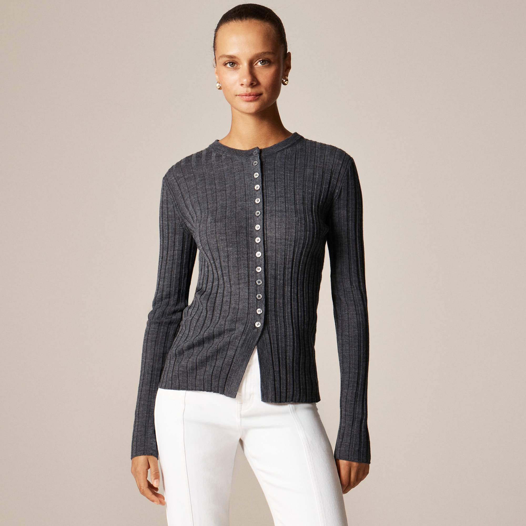 Wide-rib fitted cardigan top in merino wool