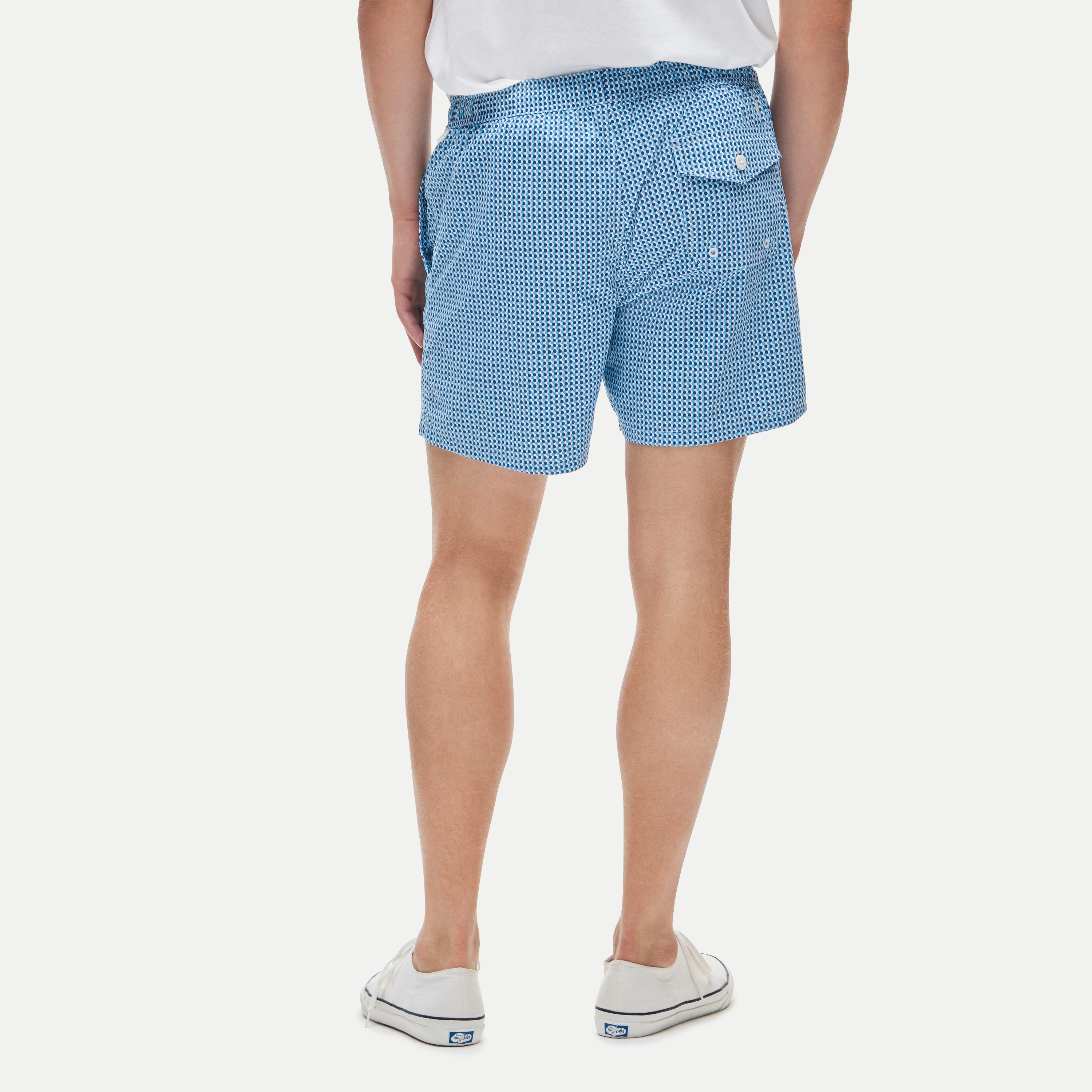 6" stretch swim trunk with ECONYL® nylon