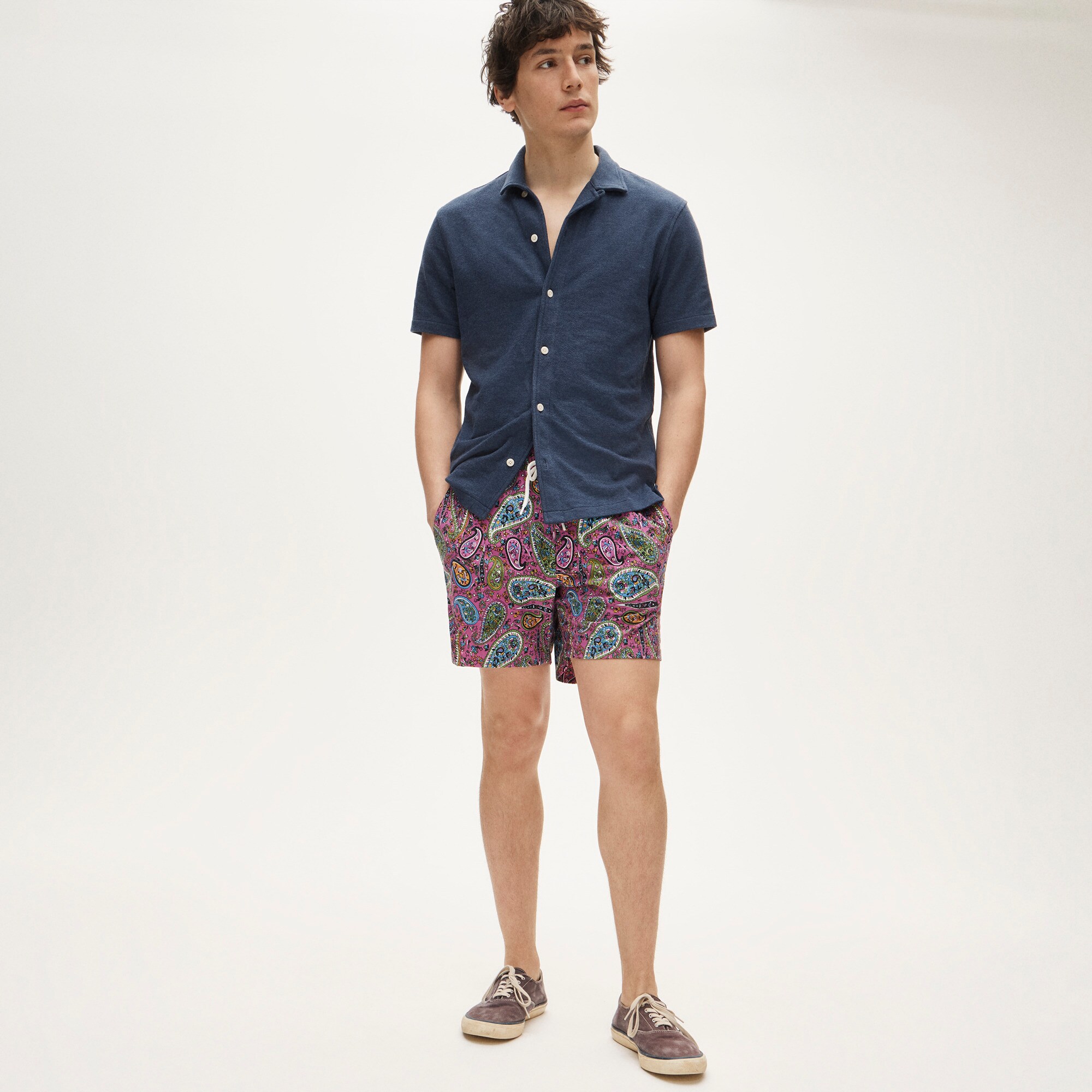 6" stretch swim trunk in print with ECONYL® nylon
