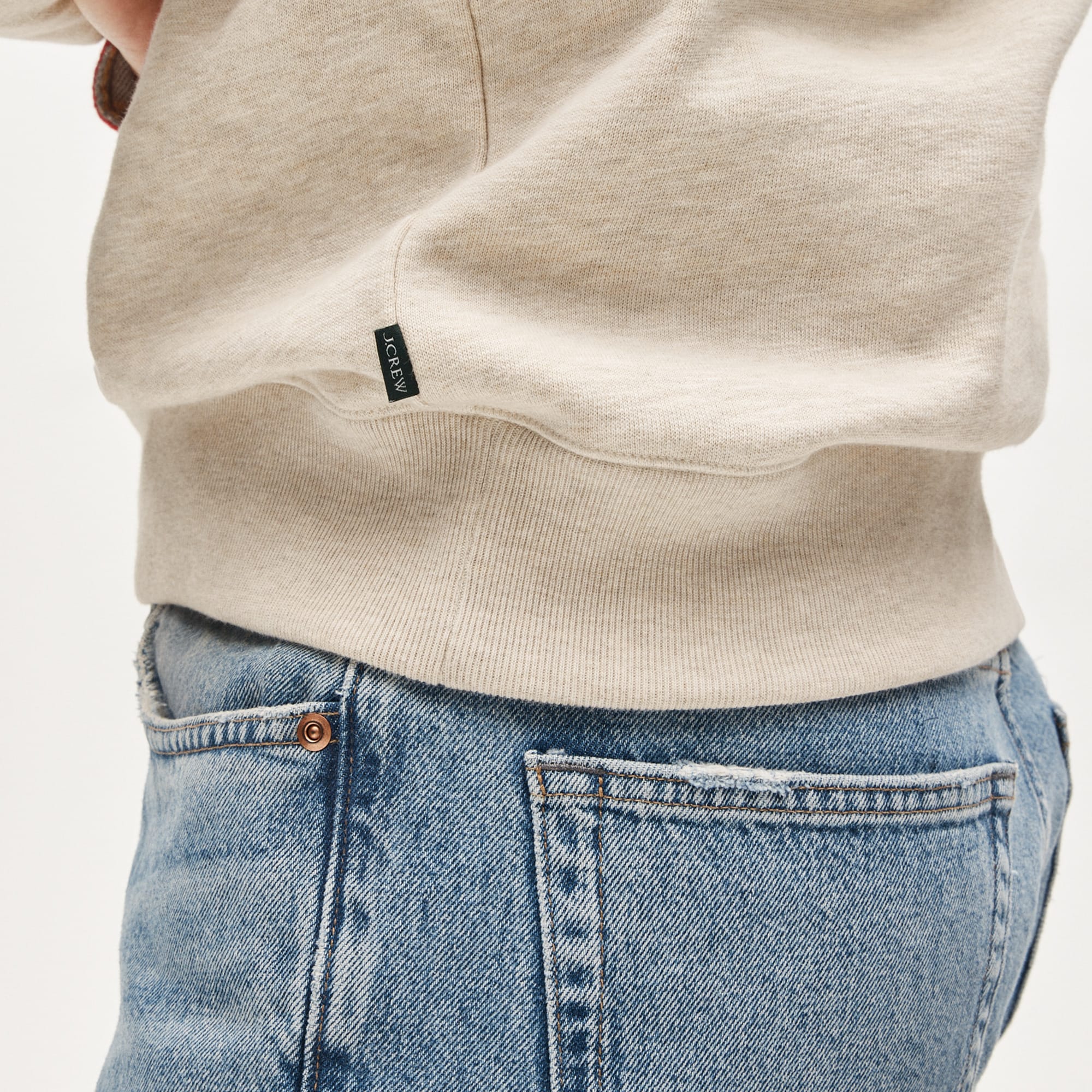 '83 fleece crewneck sweatshirt