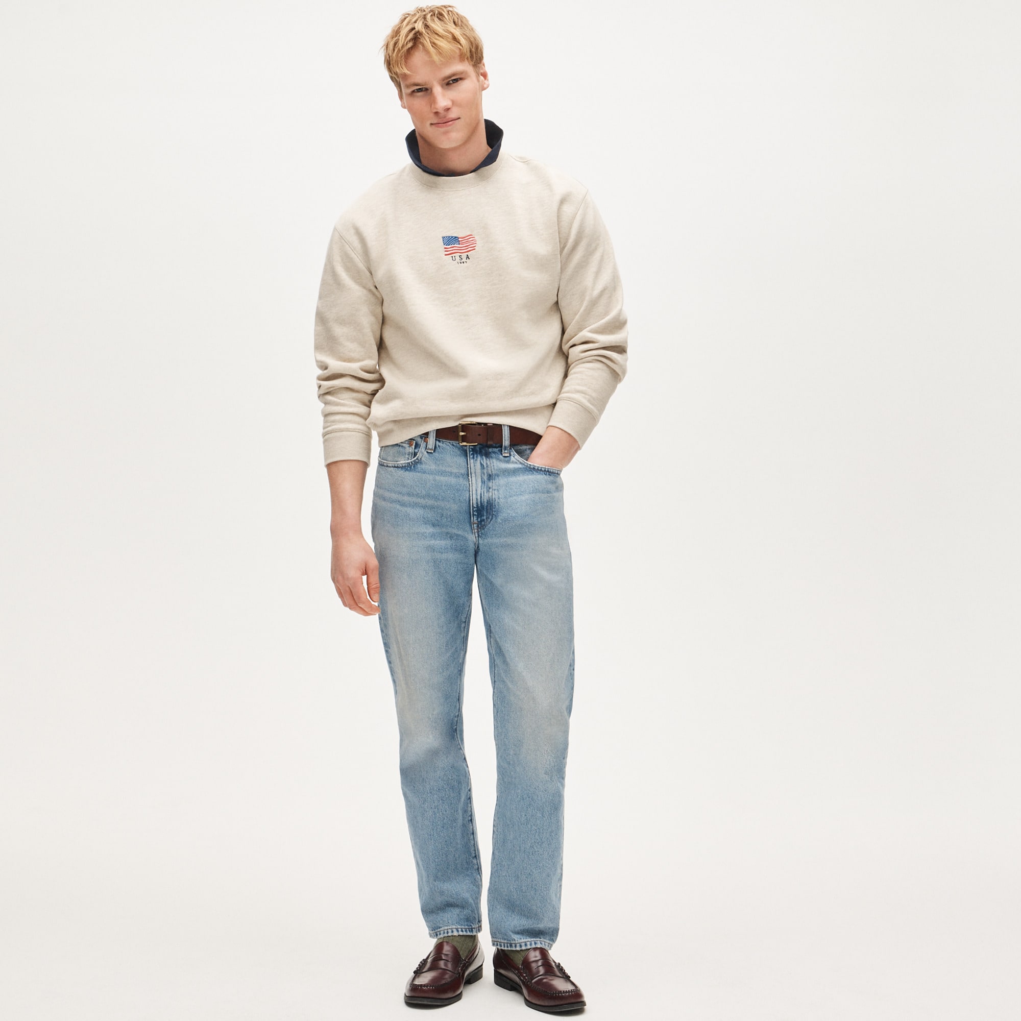 '83 fleece sweatshirt with flag embroidery