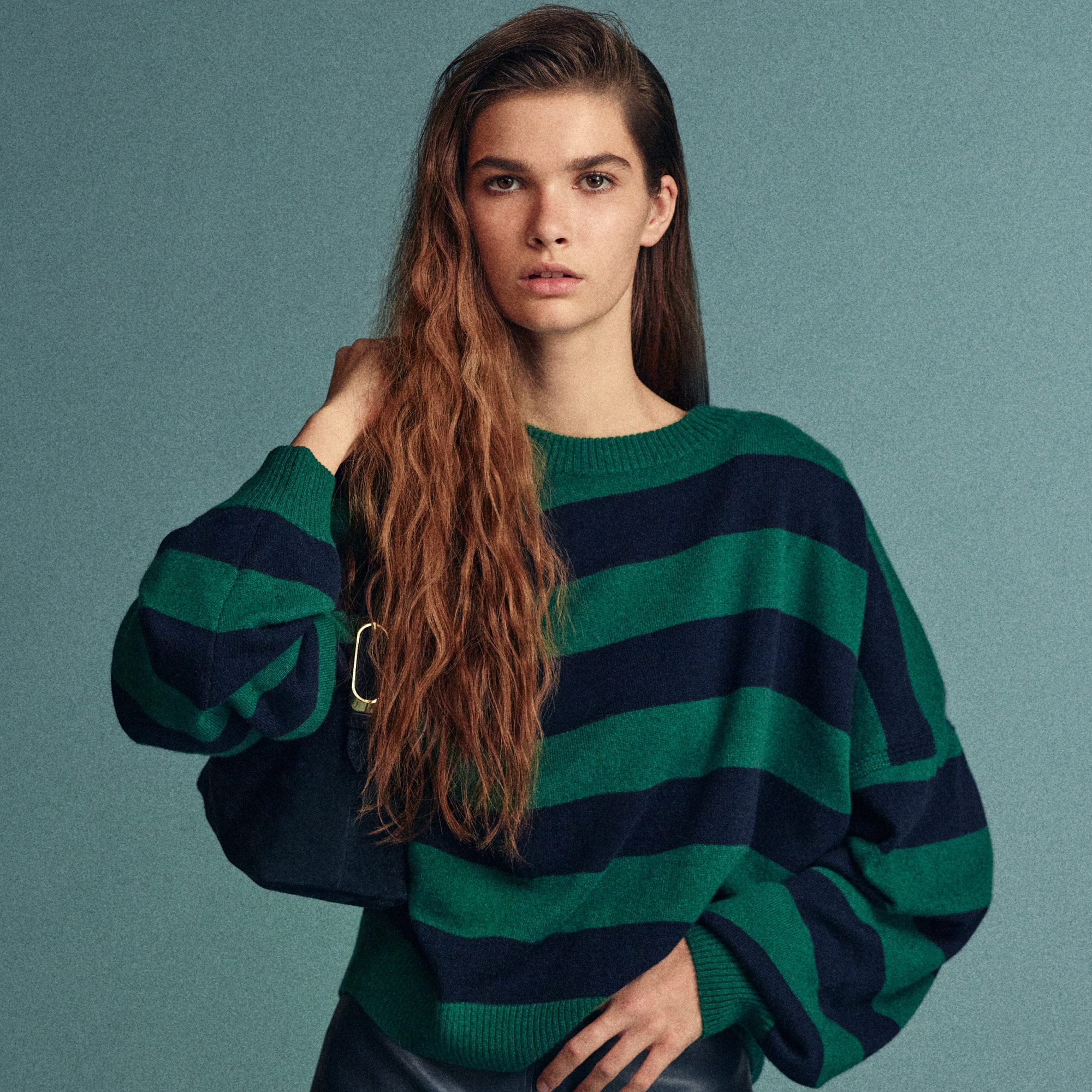 Cashmere blouson-sleeve sweater in stripe