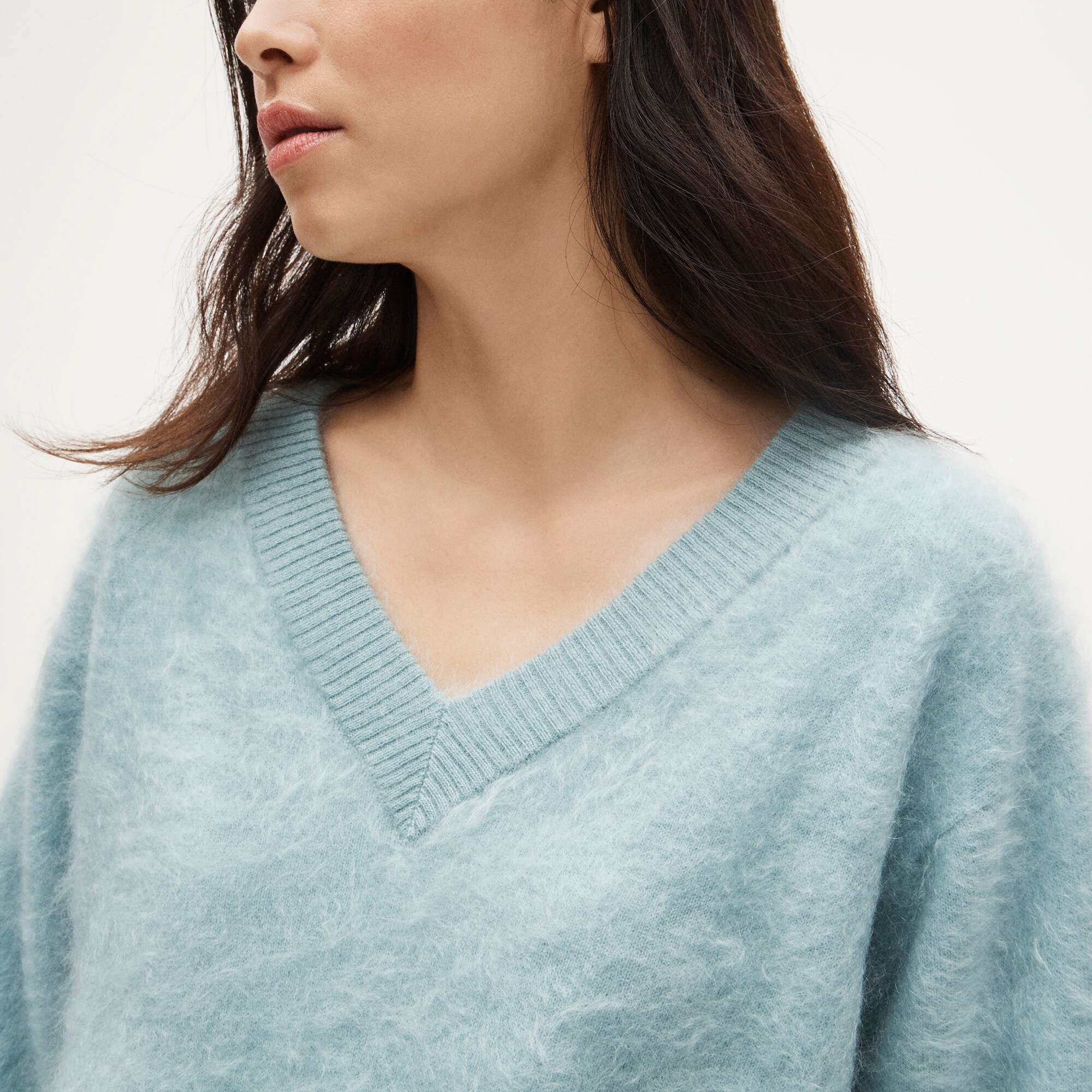 Brushed cashmere relaxed V-neck sweater