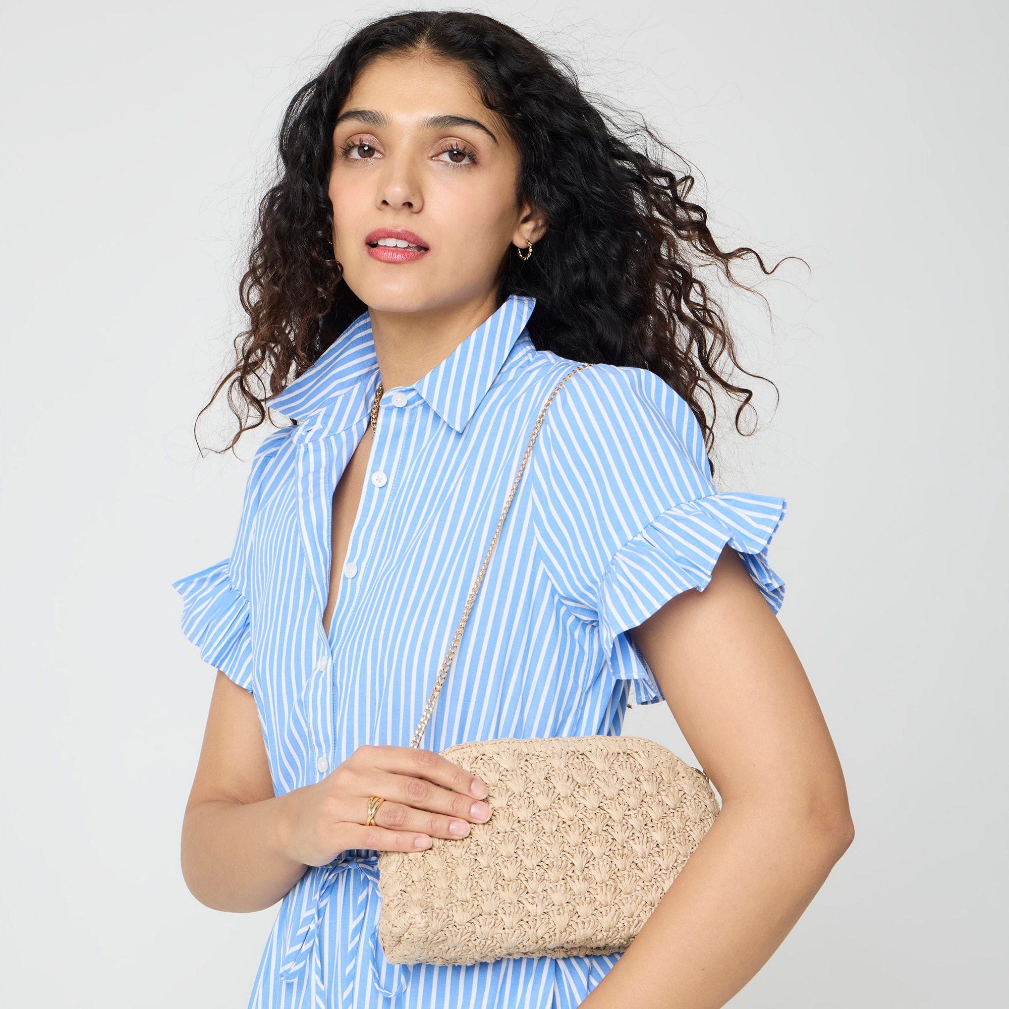Woven clutch