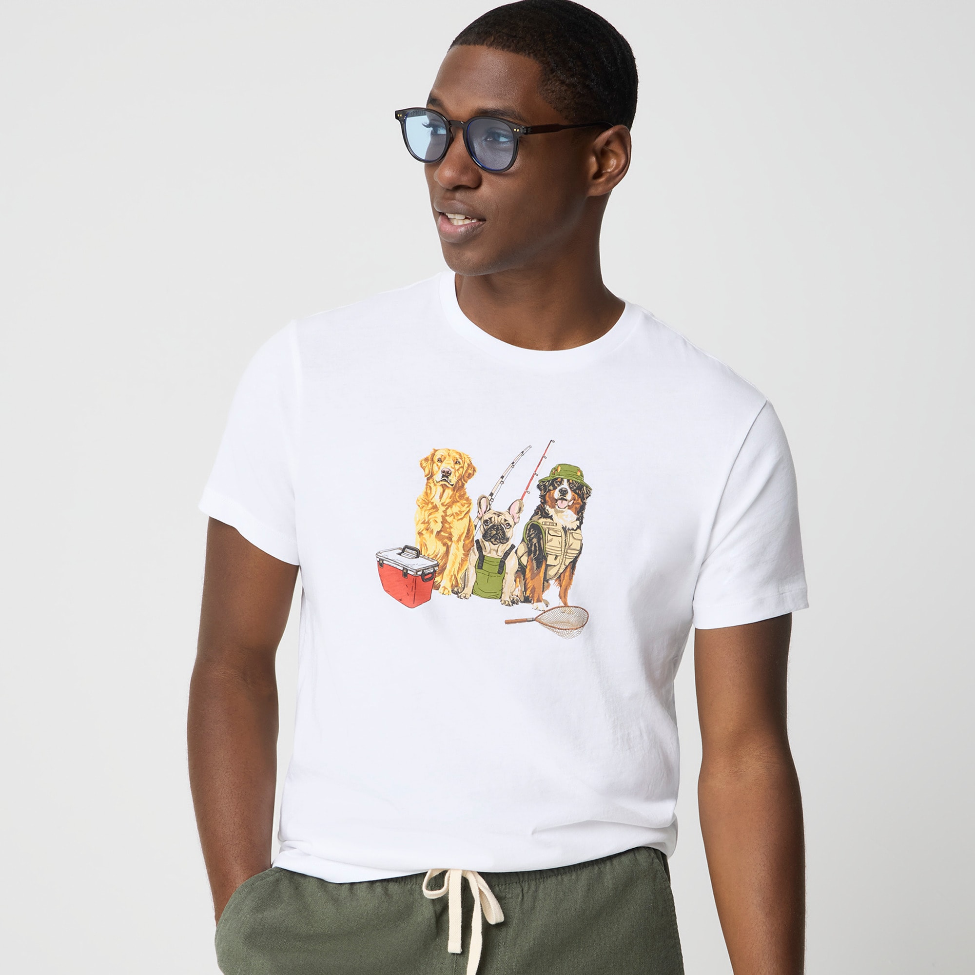 Fisherman dogs graphic tee