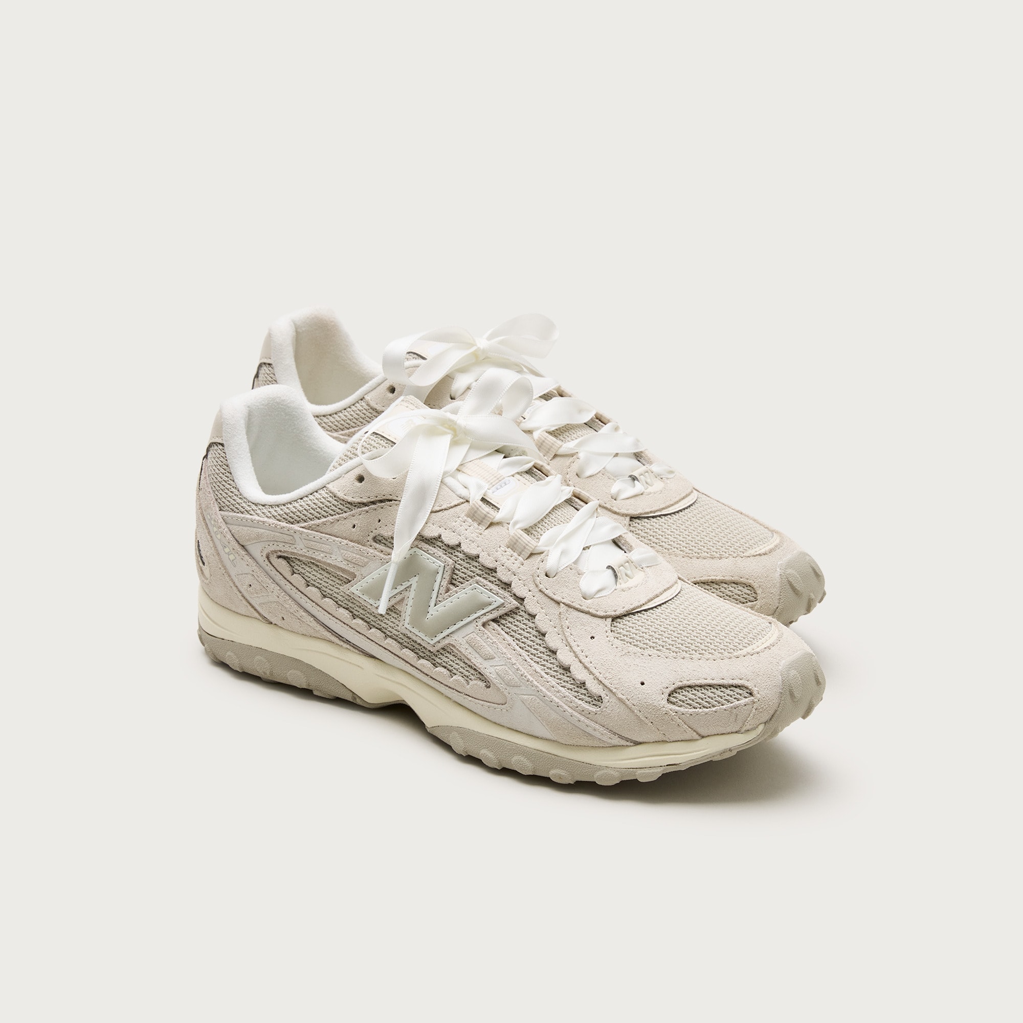 New Balance® 204L Sneakers For Women | J.Crew