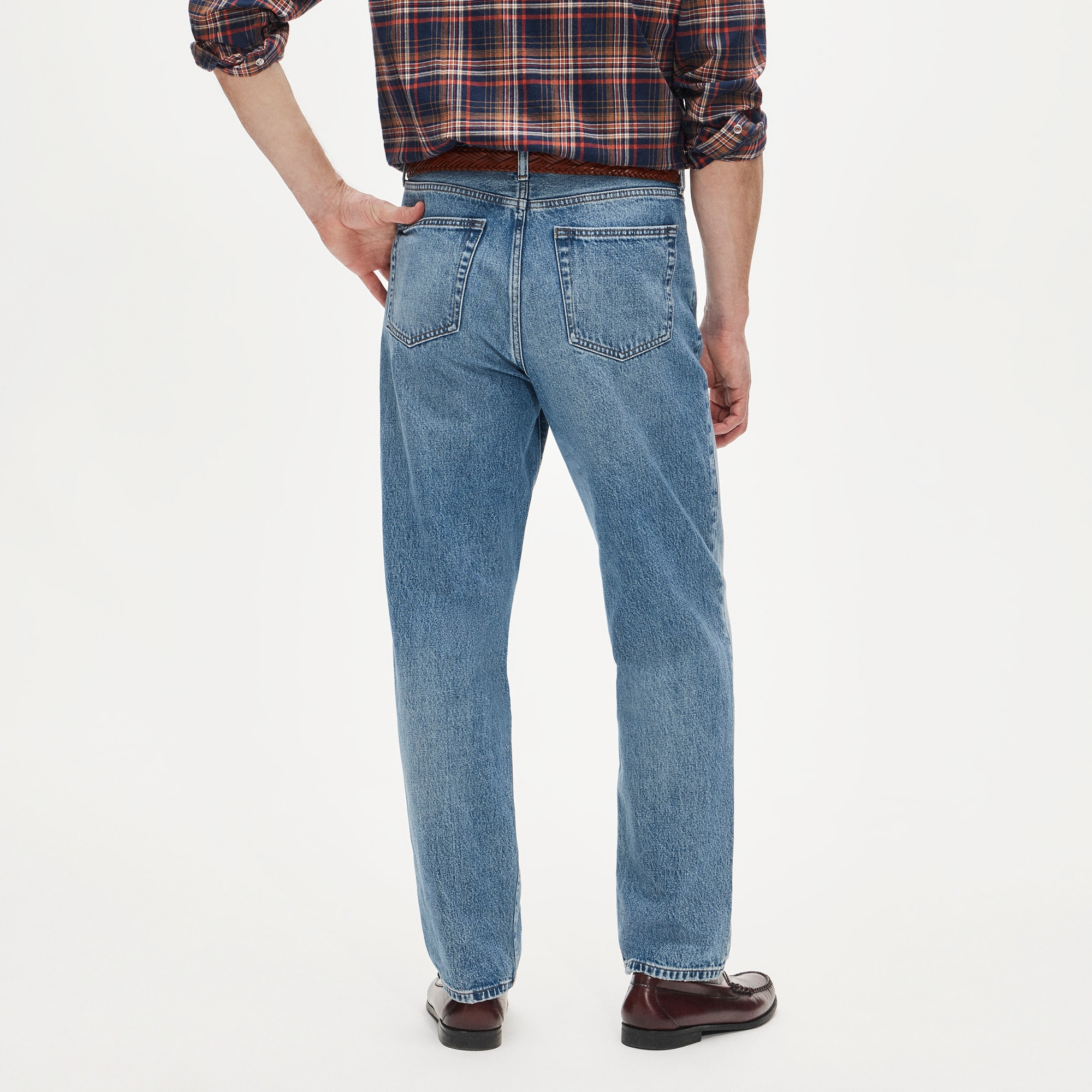 High-rise Straight-fit jean in vintage wash