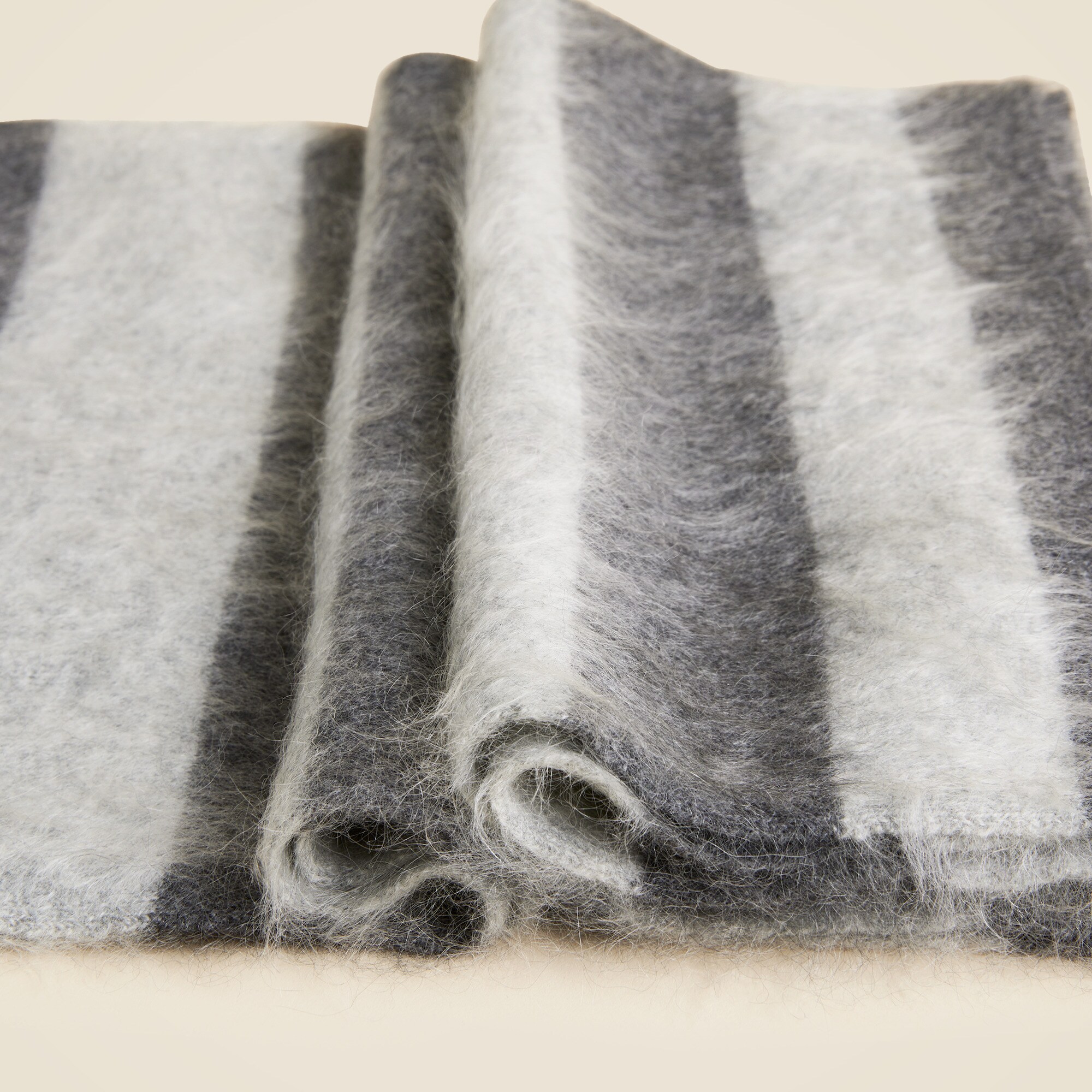 Brushed cashmere scarf